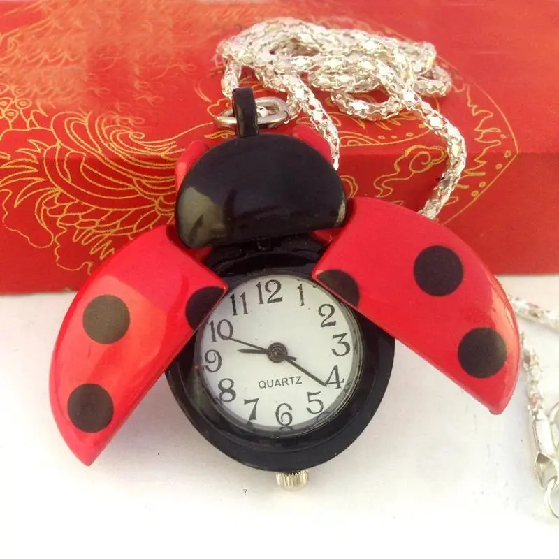 Mini Retro Beetle Pocket Watch,Red/Yellow Creative Flip-Top Pendant Clock for Couple,Cute Fashion Pocket Watchs for Gifts