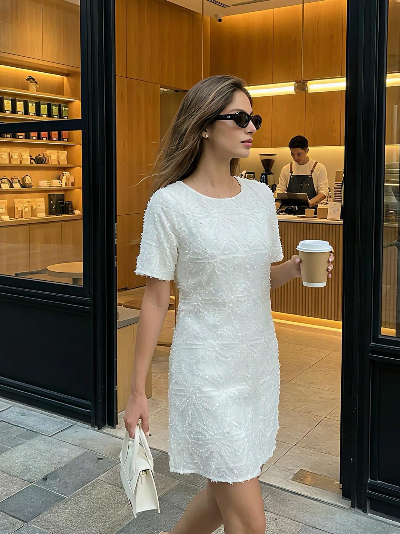 Women's Elegant Embroidered Dress, French Style Summer, High-Quality Medium-Length Casual Wear, Stylish Round Neck Design