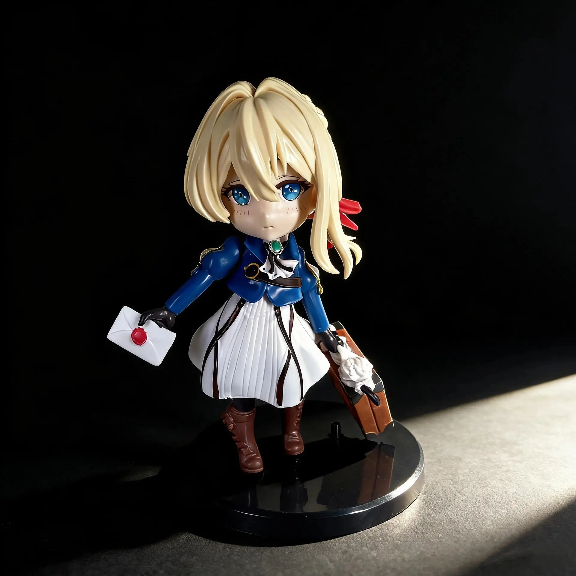 2026 hot item HOT15cm Violet Evergarden Violet Cute Version Delivering Letter Anime Figure Model Statue Collection Desktop Decoration Ornament Popular toys