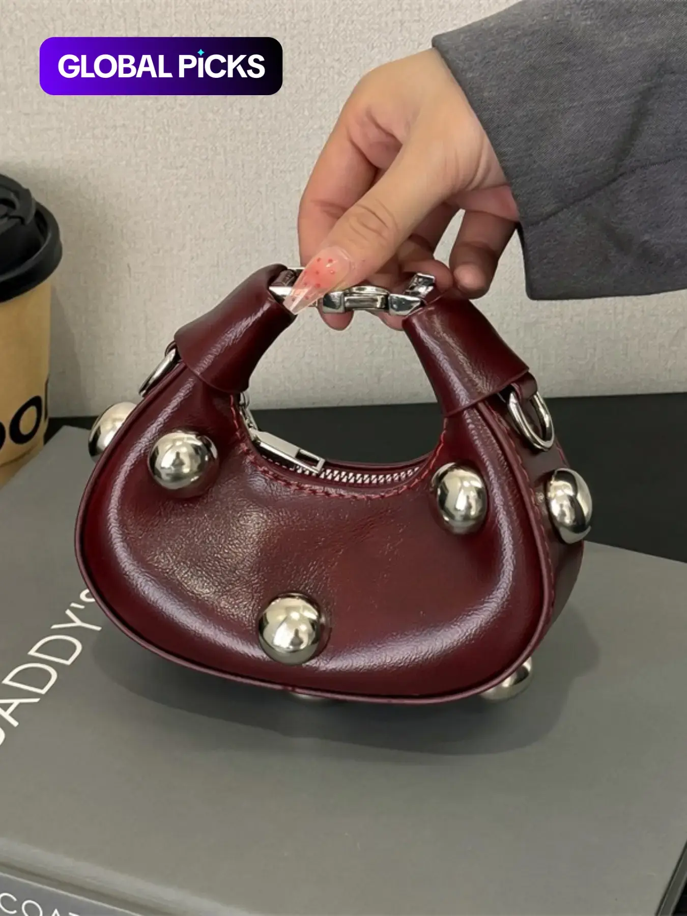 Women's Elegant Rivet Decorated Handbag, Fashionable Solid Color Shoulder Bag for Daily Used, Casual Everyday Bag, Casual Trendy Versatile High-quality Daily Commuting Bag #GLOBAL PICKS