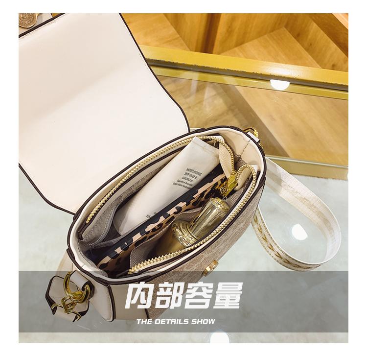 2026 New Casual Shoulder Bag, Crossbody Bag for Women, Wide Strap, Stylish and Versatile, Perfect for Daily Use