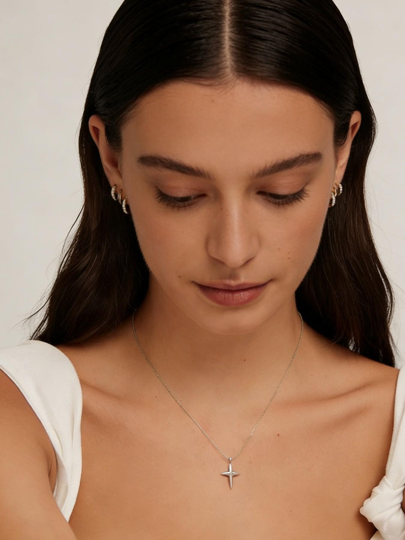 Star Cuban Necklace, Elegant Alloy Chain, Plain Design, All Seasons Jewelry, No Choking Hazard, Perfect Signature Accessory