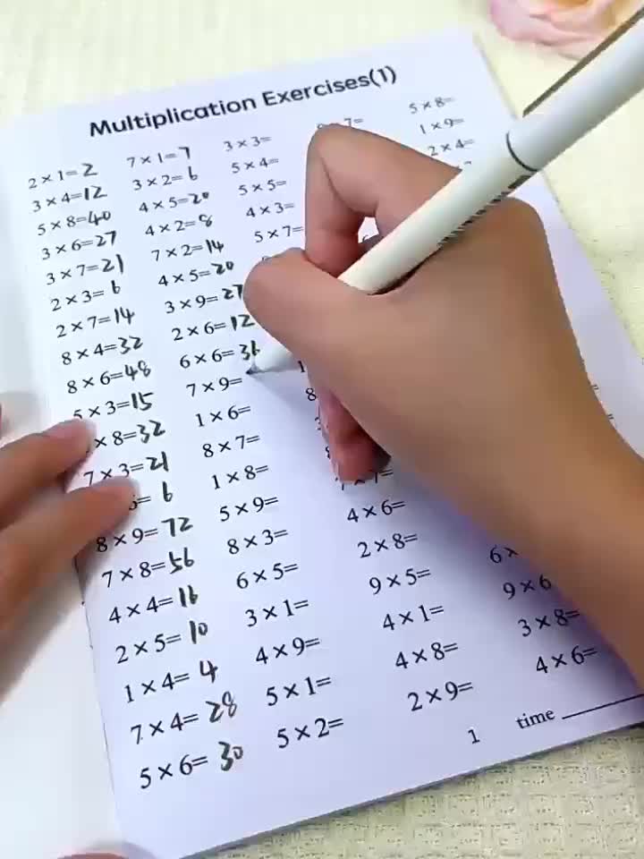 Multiplication and Division Workbook (9x9) To Improve Calculation Skills, Handwritten Math Books, Educational Tools, School Supplies and Christmas Gifts, Classroom Activities, Home Learning Materials, Math Workbooks.