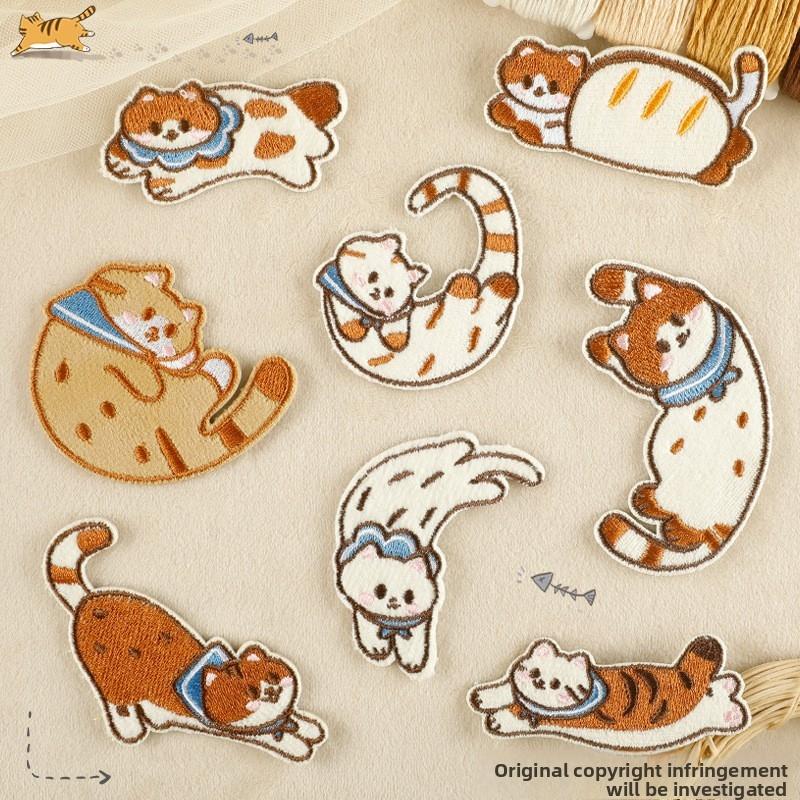 10pcs Colorful Embroidered Patches DIY for Clothes Hats Bags, Vintage Sew-on Badges for Repair or Decoration
