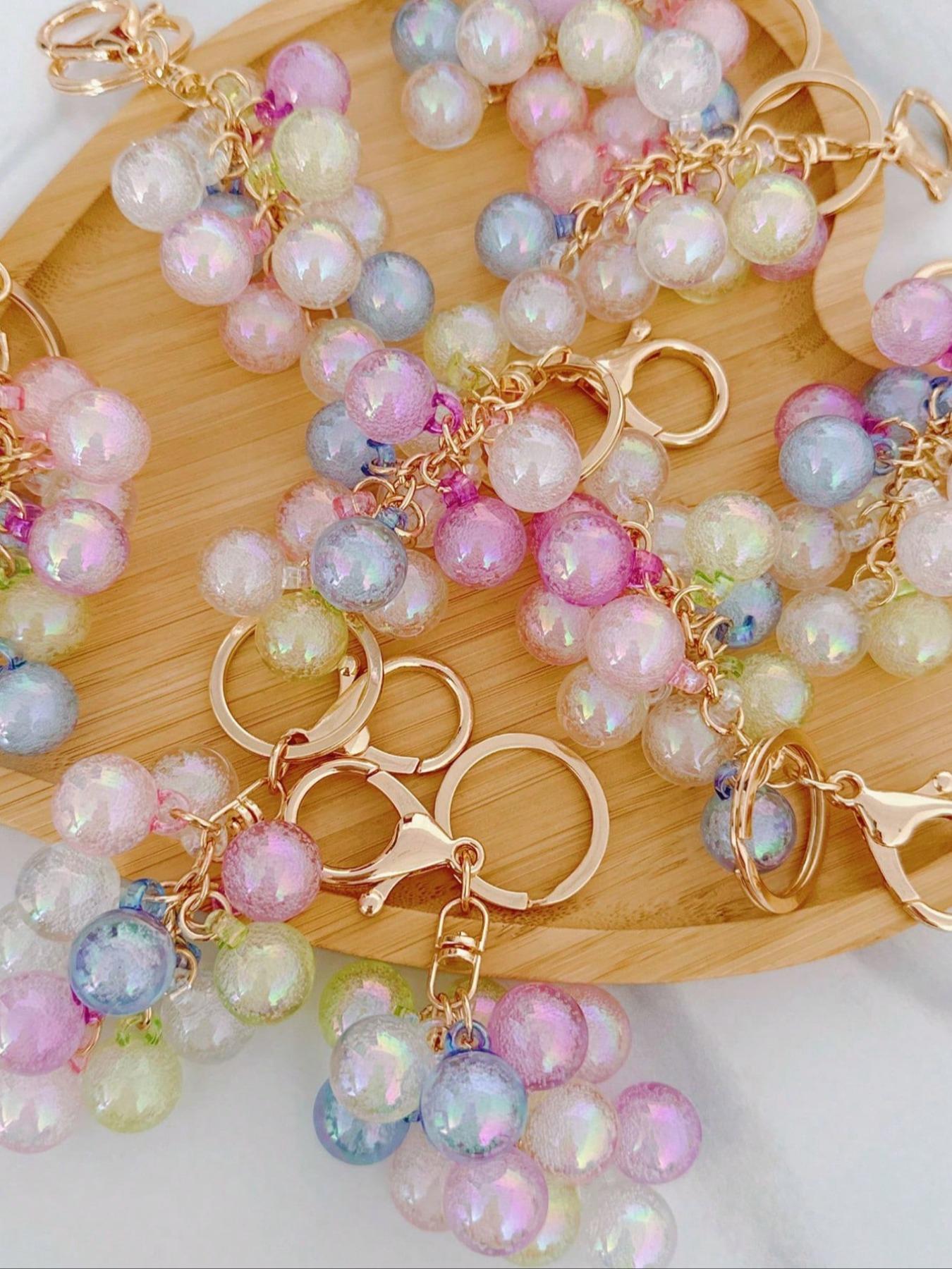 Resin Transparent Beaded Grape Pendant,Grape Keychains Bubble Jelly Grape Cluster Keychains Jelly Grape String Keyrings,Decorative Accessories Fruit Grape Bag Chain Pendant Amethyst Grape Charms Student Schoolbag Decoration Backpack Keychain Gift