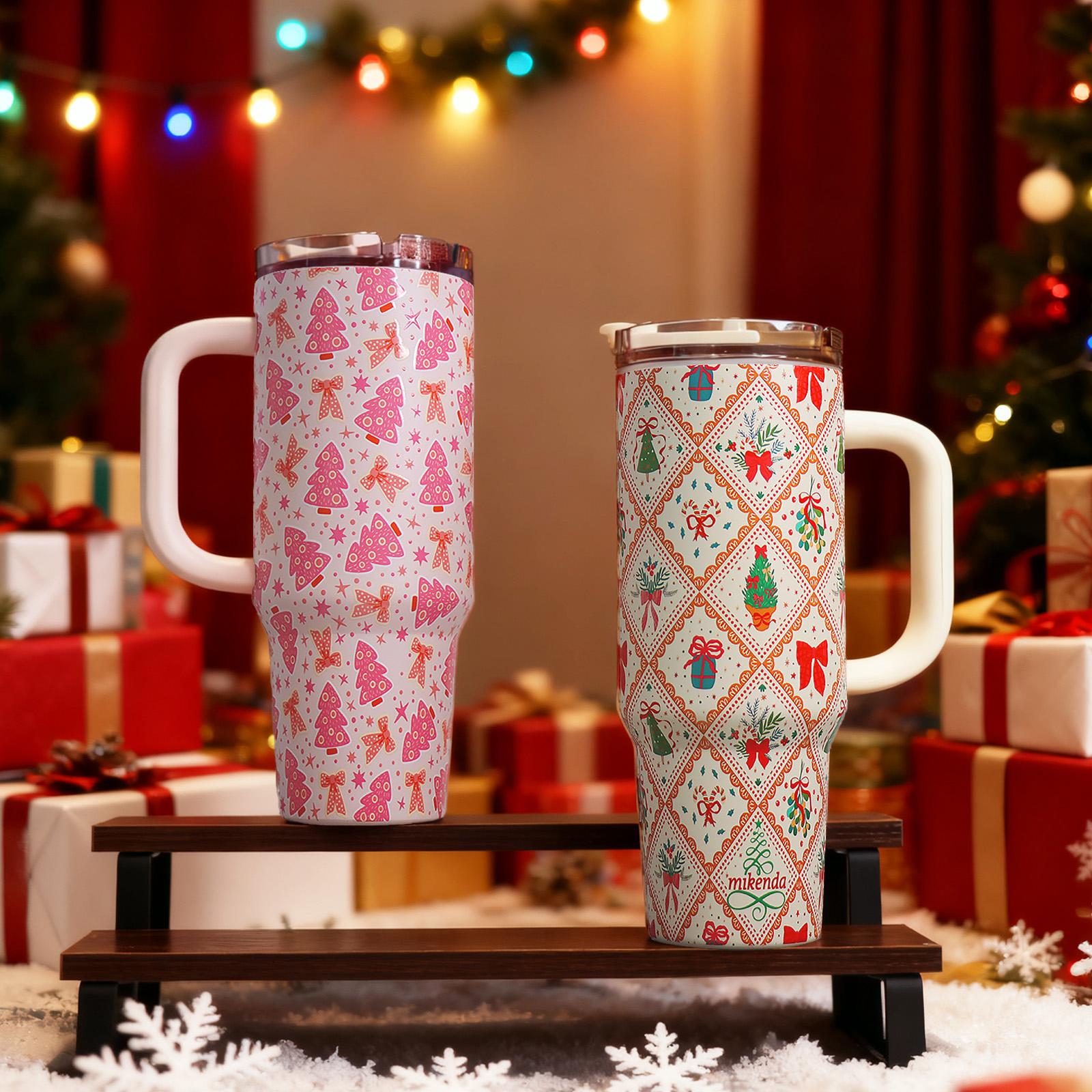 1 Pc 40oz insulated thermal mug with handle, double wall leak-proof vacuum cup, pink Christmas tree and bow pattern, festive cute holiday design, keeps hot 12 h/cold 24 h, large capacity tumbler for hot cold drinks, Thermos Cup, Thermal Flask