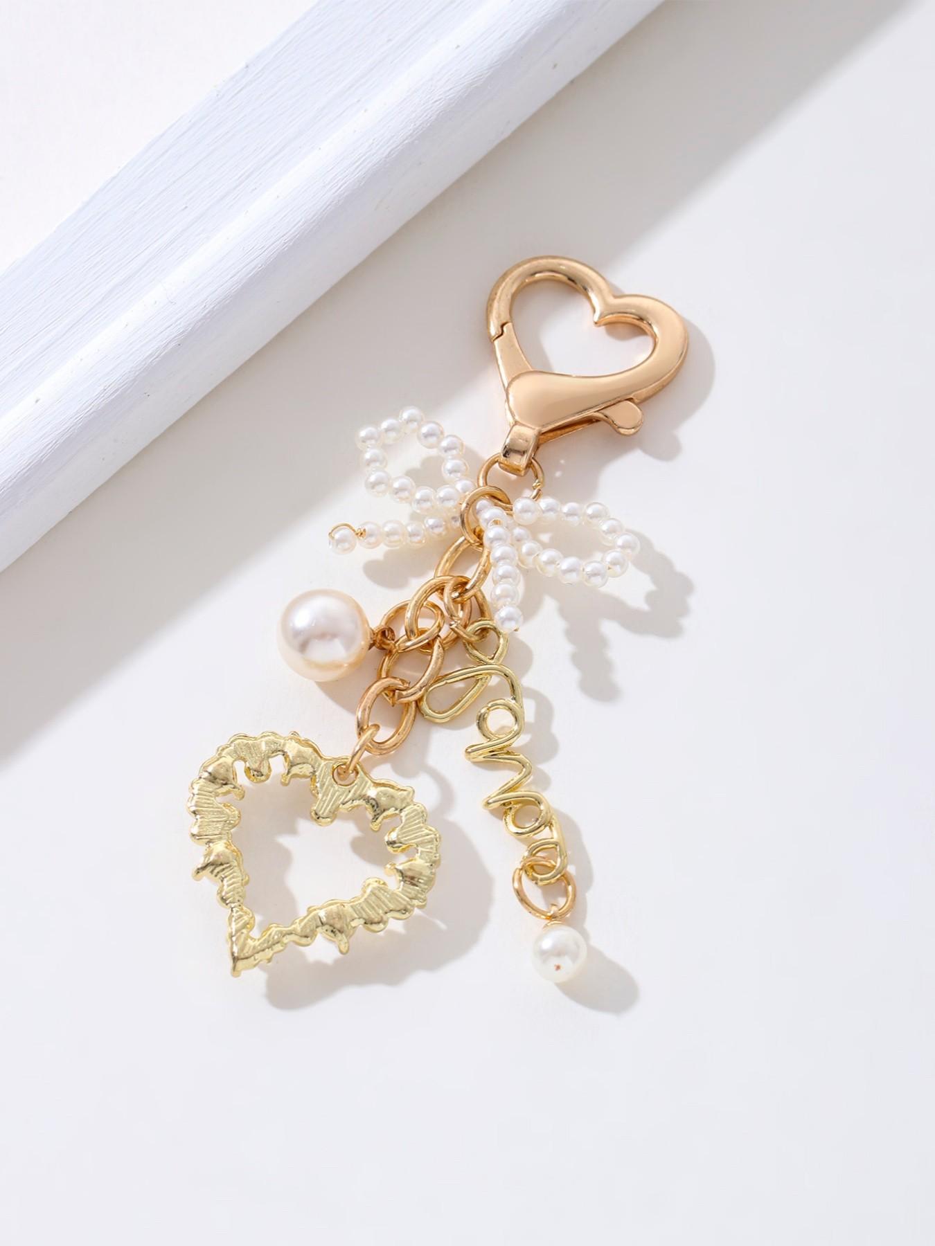 Pearly Butterfly Heart Love Keychain, Romantic Wedding Gift, Sweet and Gentle Style, Car Bag Pendant, Memorial Souvenir