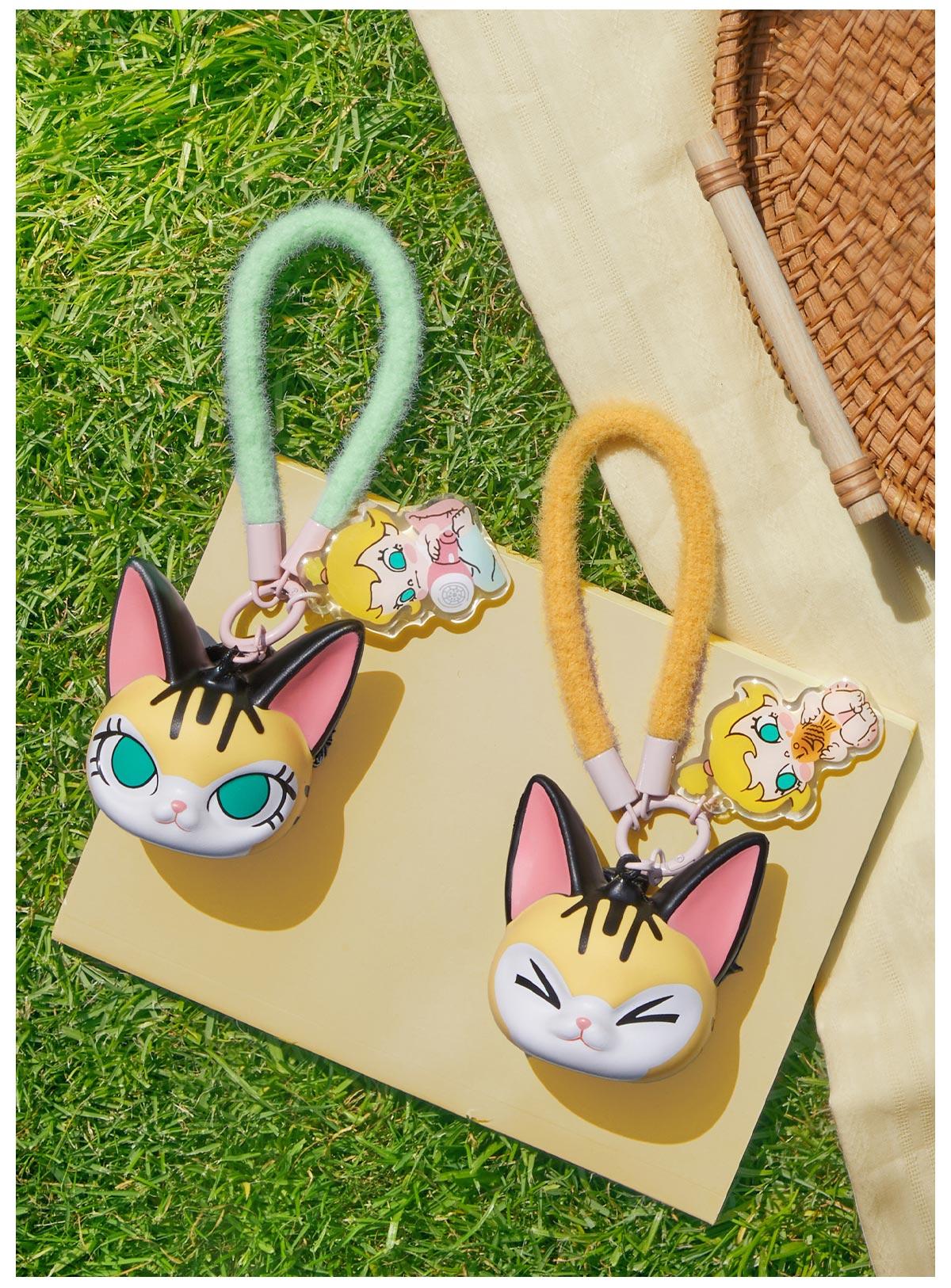 POP MART Baby Molly & Baby Tabby Series-Pinch Pendant Blind Box,Surprise Gift POP MART Baby Molly & Baby Tabby Series-Pinch Pendant Blind Box,Surprise Gift