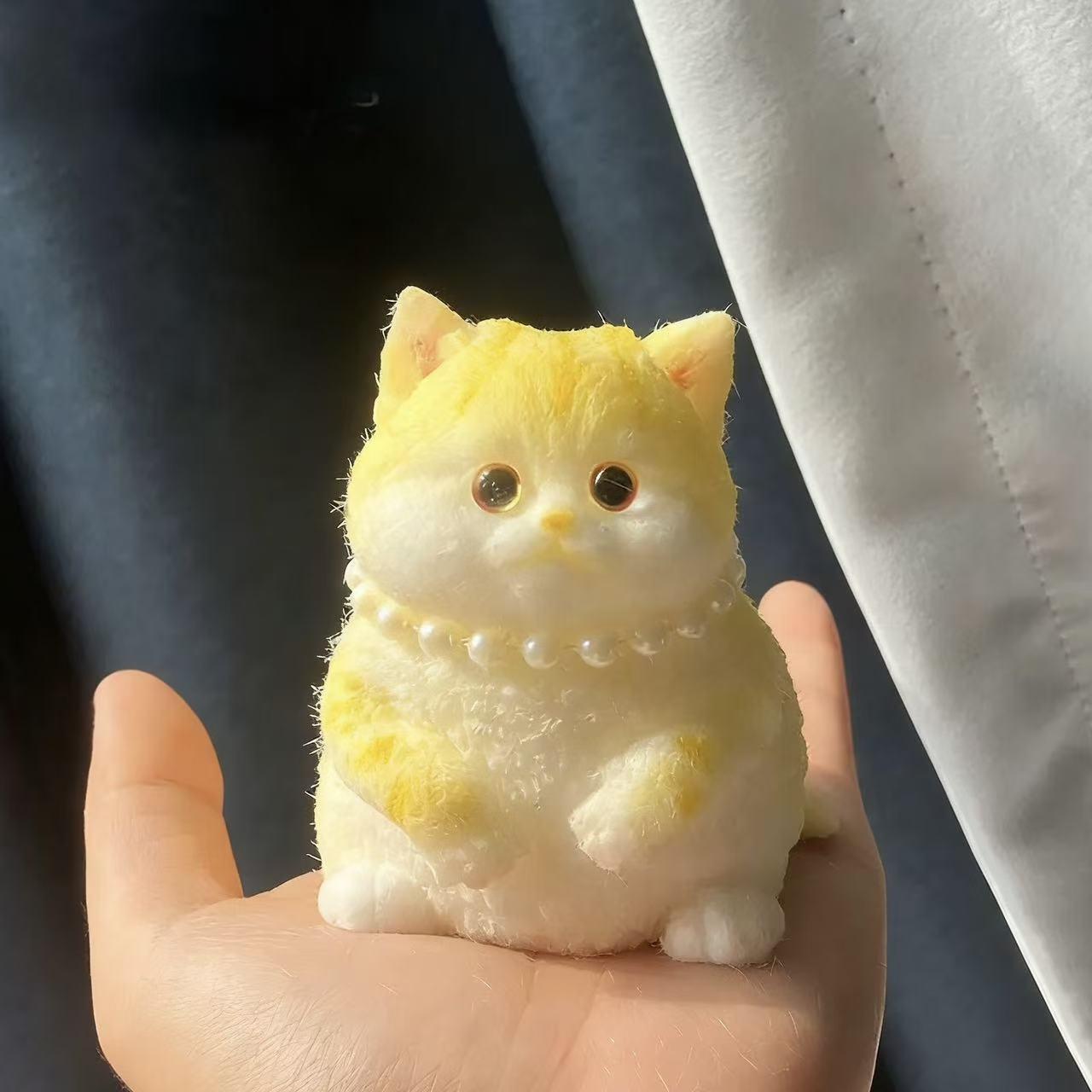 Cat Squeeze Toy, Soft Slow Bounce Sensory Toy, Ventilation Relaxation Tool, Durable Unique Design, Perfect for Office Desk, Birthday Gift, Kawaii Squishies