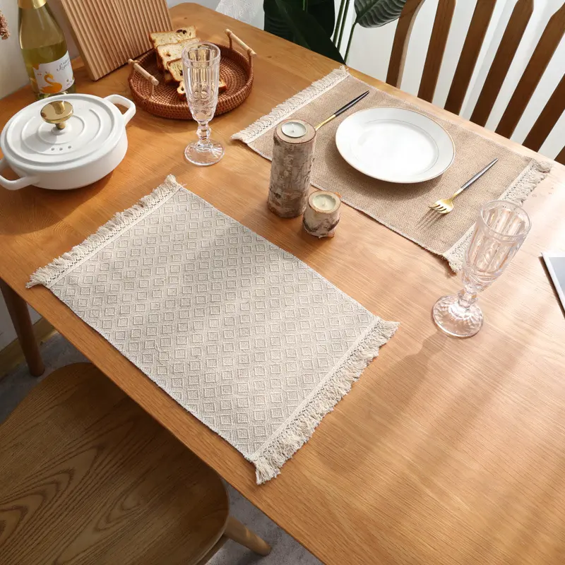 Nordic Aesthetic Woven Jute Tassel Placemat, Textured Heat‑Resistant Plate Table Mat, Rustic Decorative Tableware Pad, Perfect for Dining Table, Food Photography, Kitchen & Farmhouse Home Decoration