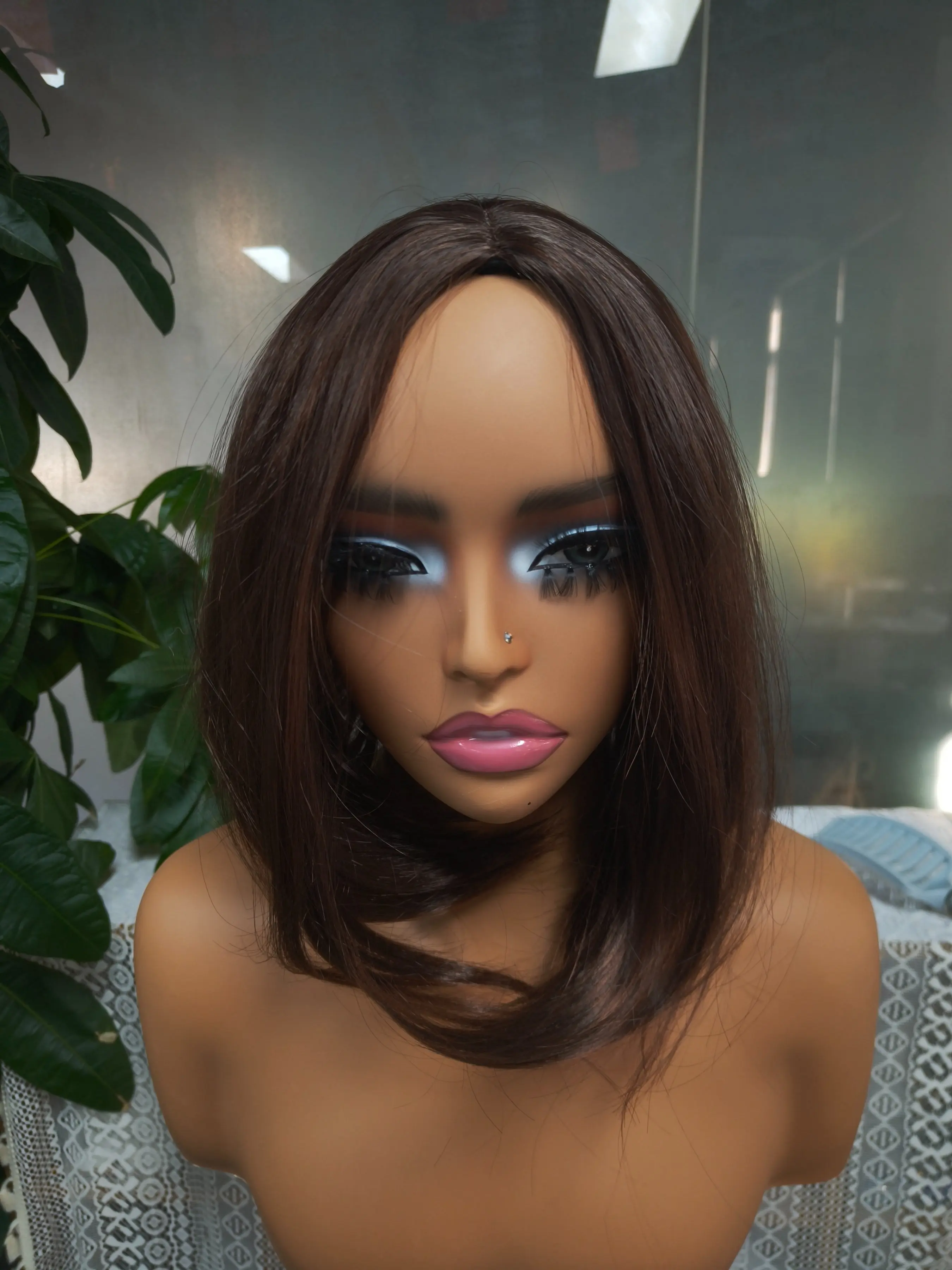 1 piece of 2026 new straight tube no glue bobo wig, smooth synthetic short hair, non real hair, photographed as a physical item, can be worn without glue, soft and lightweight, suitable for daily beauty hair photos of black women, parties, dates, photogra