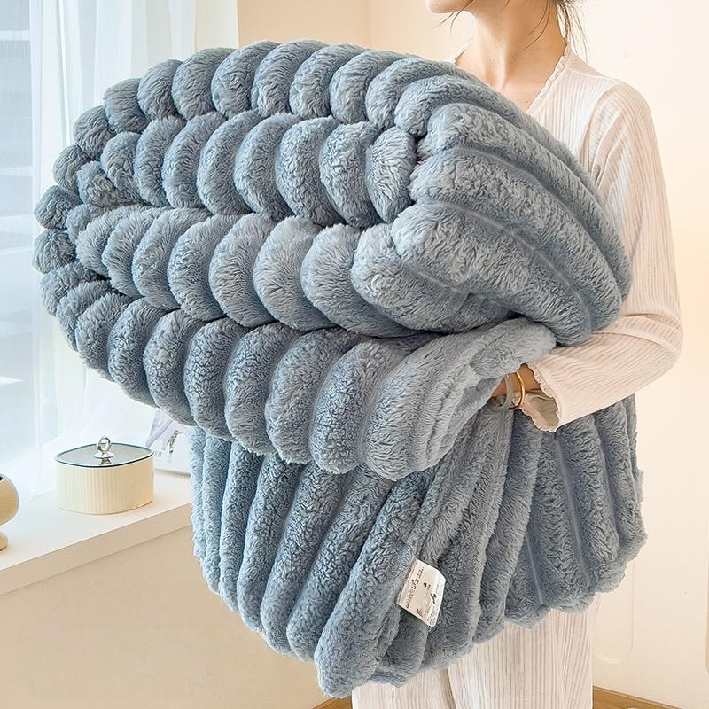 Faux Rabbit Fur Soft Fleece Blanket, Thick Warm Blanket, Soft Fluffy Blanket, Warm Bedroom Blanket, Warm & Cozy Throw Blanket, Versatile All-Season Gift for Home, Office & Travel, Available in Twin/Full/Queen/King Sizes