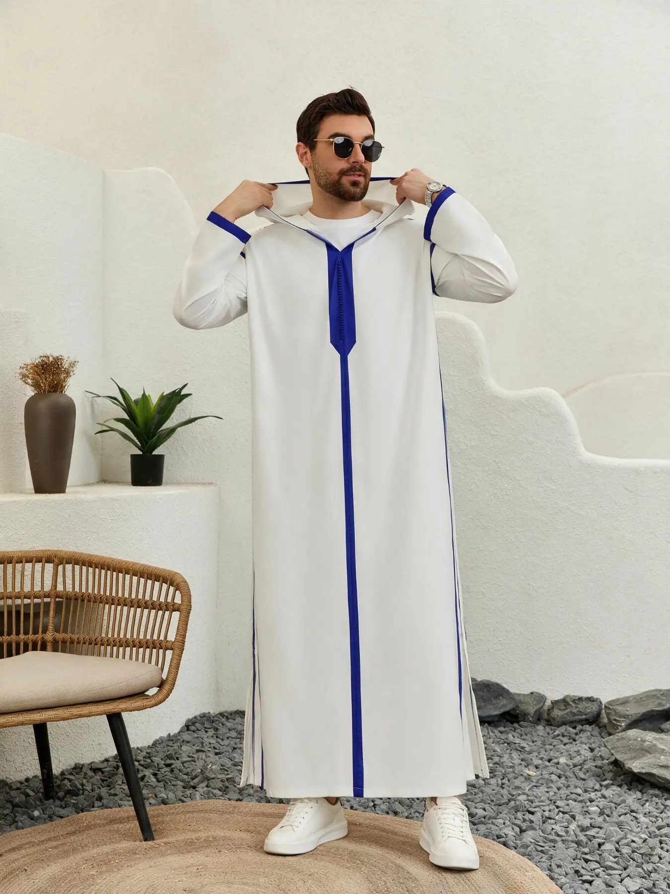 Moroccan Men's Colorblock Modesty Thobe Maxi Long Robe, Modest Muslim Thobe, Islamic Thobe, Casual Long Sleeve Hooded Traditional Arabic Robe for All Seasons, Traditional Festival Clothing for Ramadan and Eid