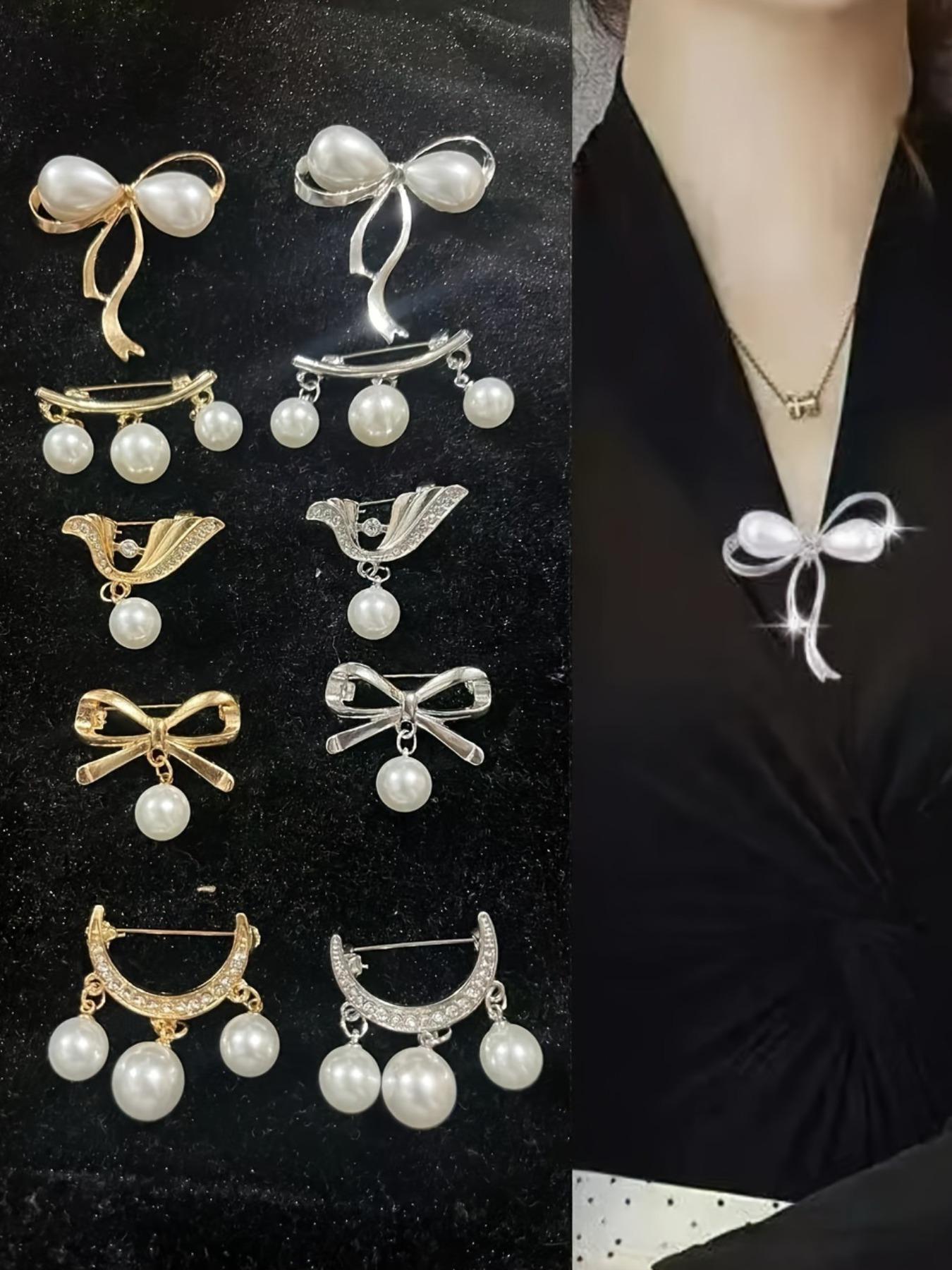 Pants Waist Adjuster for Too Big Jeans, Dress Tightener Clip Brooch, Anti-Exposure Cardigan Fastener Pin, No-Sew Waistband Reducer for Skirts Trousers, Christmas Thanksgiving Mother's Day Gift for Women