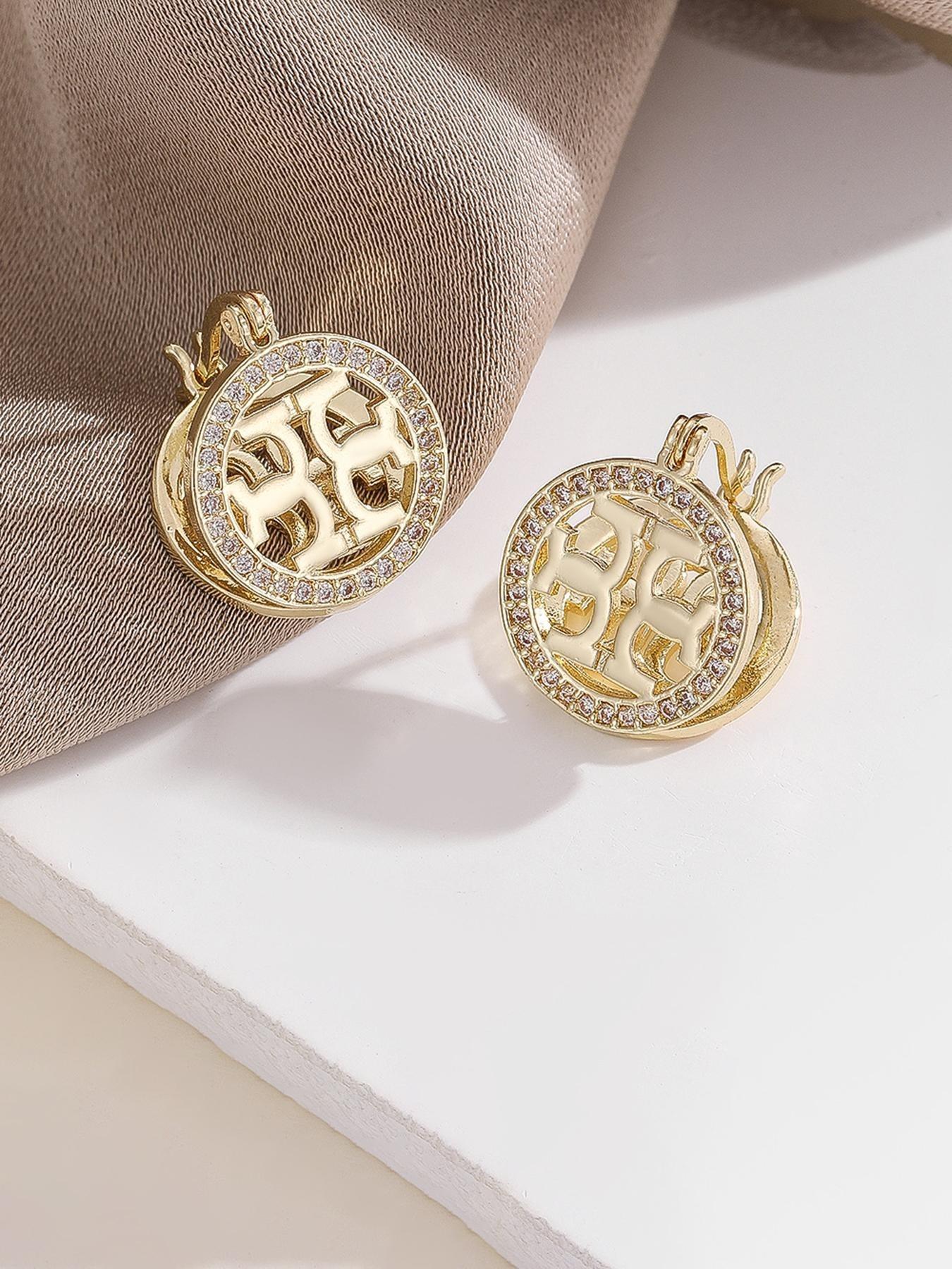 French Vintage Elegant Clip Earrings with Artificial Zircon, Copper Material, Fashion Chic Accessories, Geometric Hollow-out Cross Design, Women's Daily Wear Fashion Jewelry for All Seasons, Statement Earring