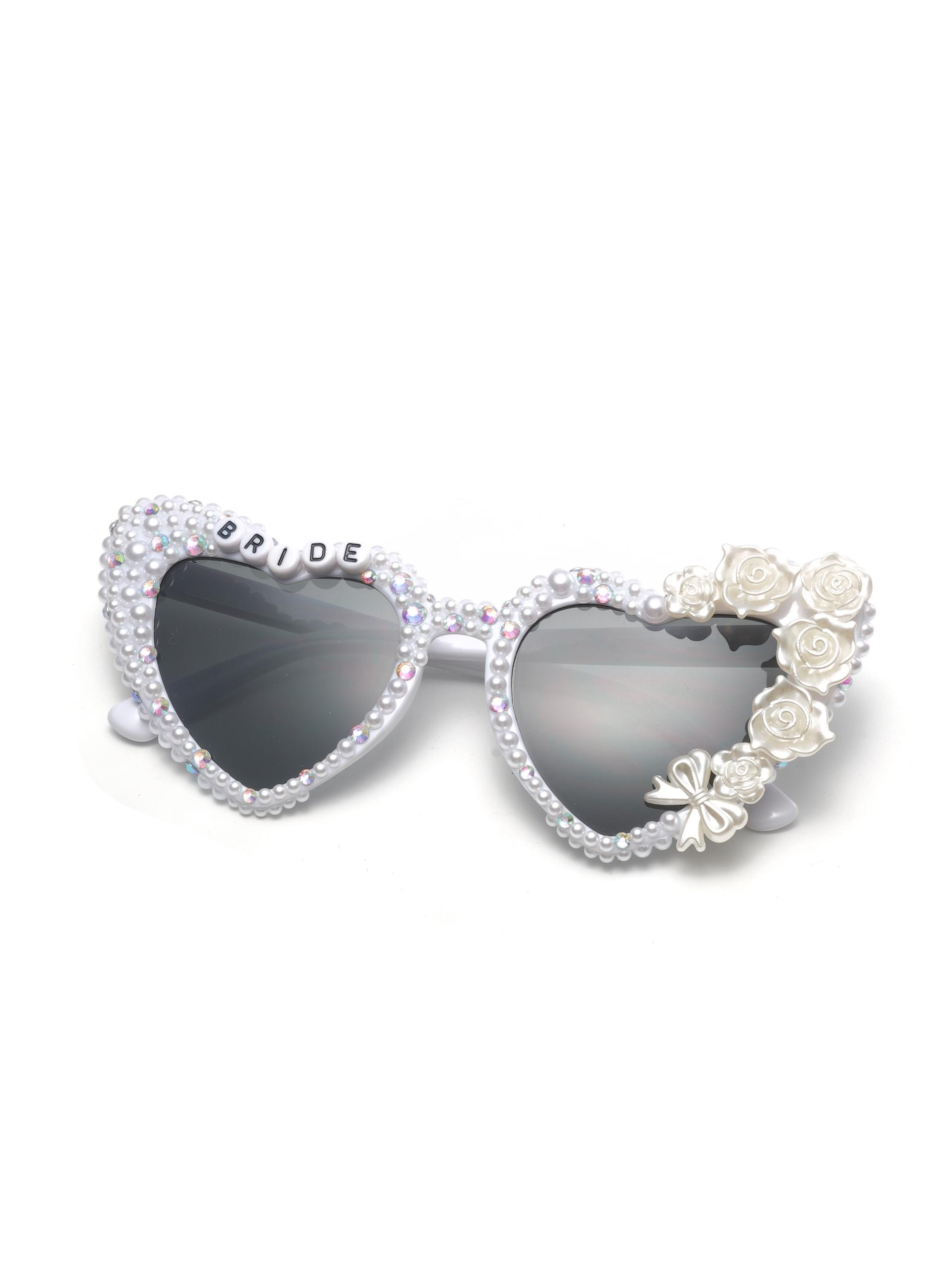 Elegant Bridal Sunglasses with Heart and Rose Design, Luxury Fashion Accessory for Wedding Photos, Ideal Gift for Bride