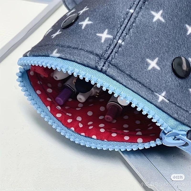 Cute Shark Zipper Pouch, Durable Multi-Functional Storage Bag, Organiser, Durable Storage Organizer, Perfect Christmas Gift for Boys & Girls, New Condition