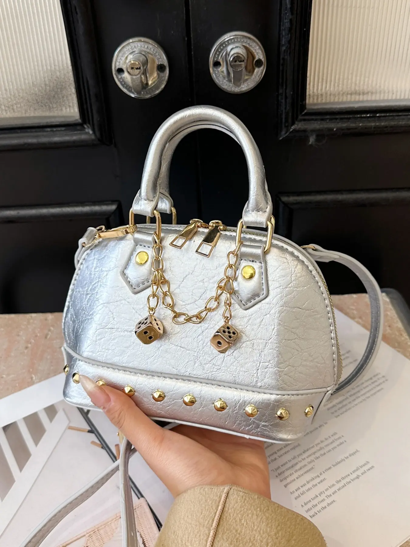 Women's Punk Style Rivet Design Shoulder Bag, Chain Strap Crossbody Bag for Daily Use, Casual Daily Commuting Bag, Embellished Shoulder Bag, Crossbody Shoulder Purses