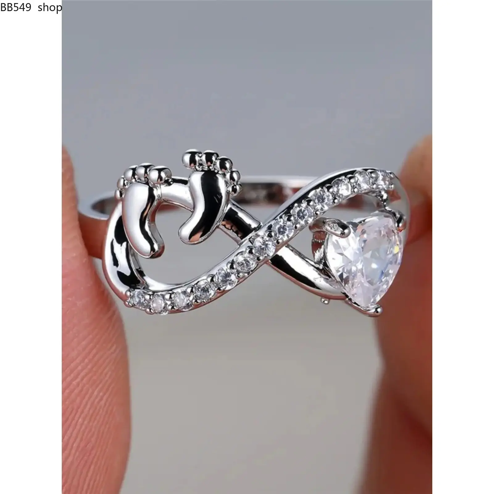 Female Silver Color Baby Footprint Infinity Heart Cubic Zirconia Ring, Vintage Wedding Jewelry for Women, Heart Shaped Engagement Ring, Statement Ring, Artificial Gemstone Ring