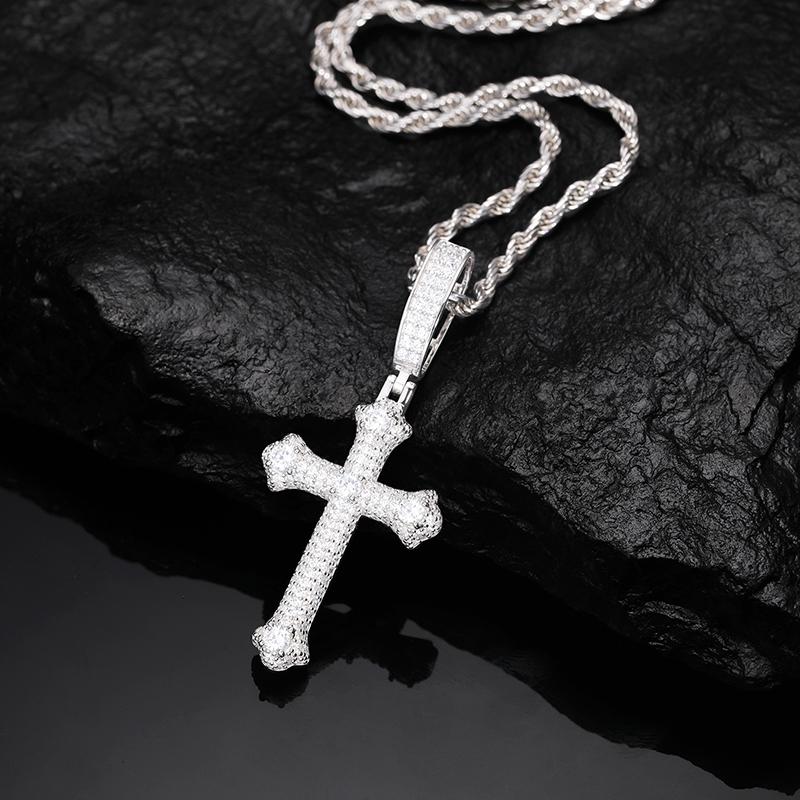 【#P439】 Exquisite Cross S925 Synthetic Moissanite Ice Pendant Necklace Hip Hop Men's Necklace Sterling Silver Shiny Micro-Inlay Sparkling Wedding Party Gift Halloween