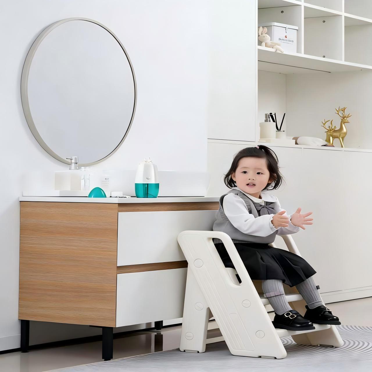 Electric Nasal Irrigator for Adults and Kids, Rechargeable Waterproof Portable Nose Rinse Device, Travel Home Nasal Care Instrument