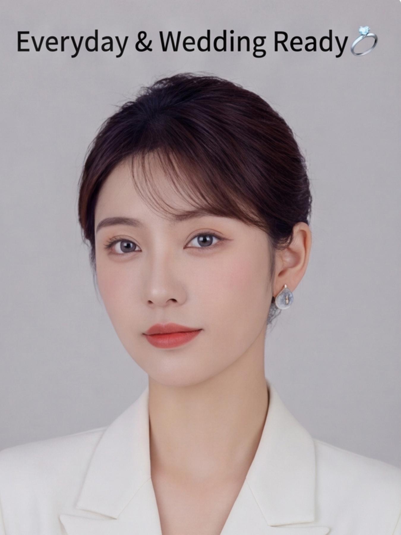 Women's Hypoallergenic Calla Lily Flower Stud Earrings, Gold Plated Gradient Blue Crystal Enamel Dainty Earrings, French Style Fashion Jewelry for Everyday Wear Wedding & Gift