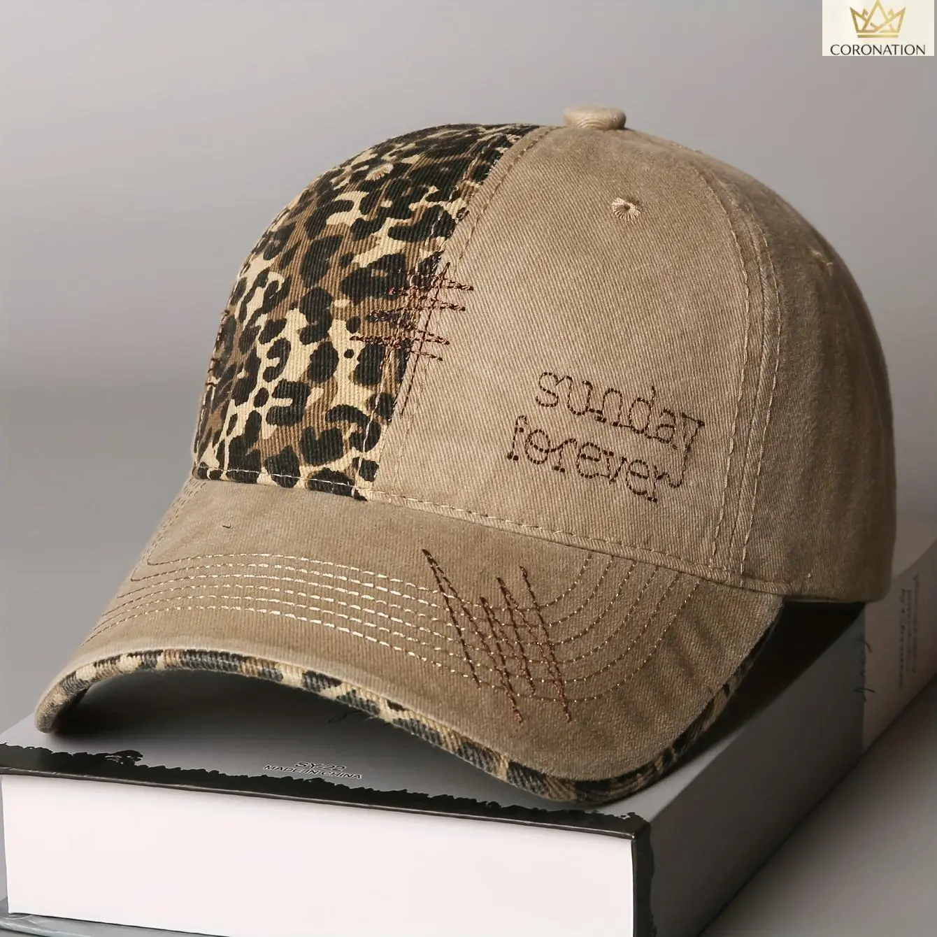 Women’s Leopard Print Baseball Cap, Y2K Vintage Aesthetic Hat with Embroidered Letter Detail, Streetwear Low Profile Dad Hat, Adjustable Lightweight Casual Cap for Daily Wear, Travel, Beach & Summer Outfits