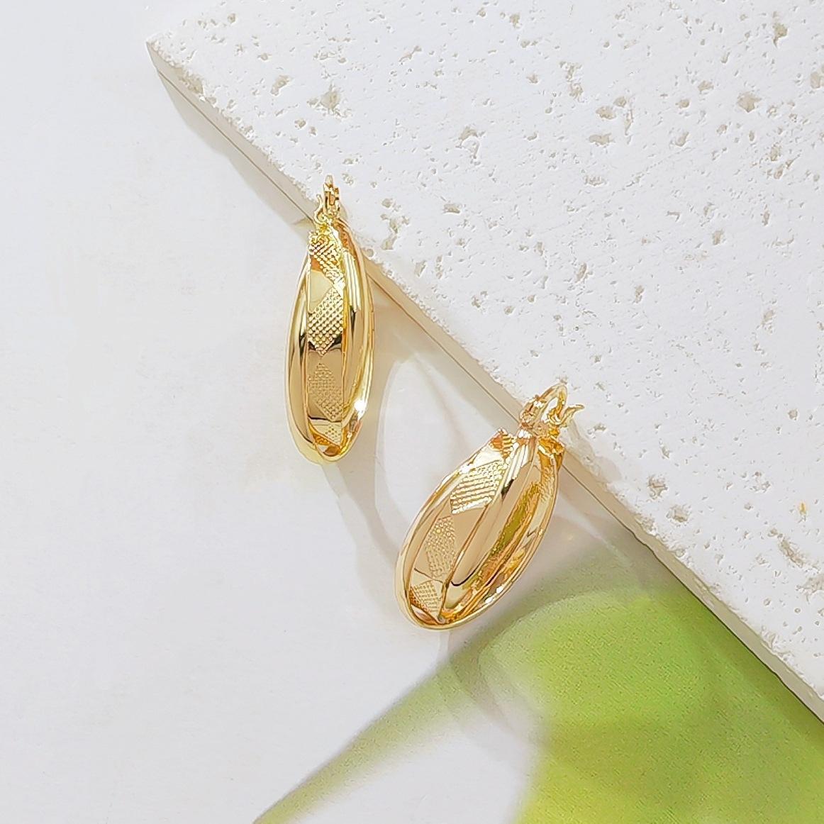 Gold Plated Chunky Hoop Earrings, Textured Geometric Diamond Cut Huggie Ear Studs, Statement Fine Jewelry, Anniversary Gift for Women & Teen Girls
