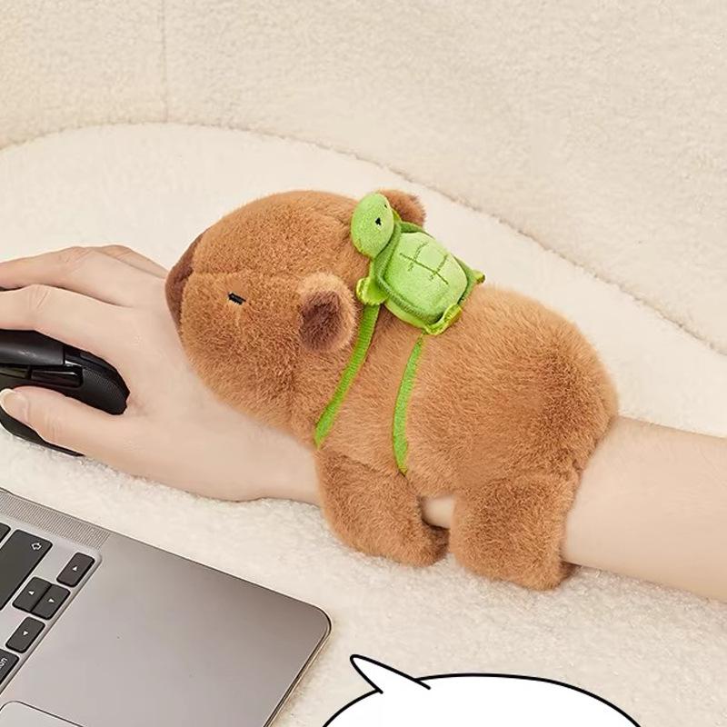 Capabala Capybara Doll Bracelet
