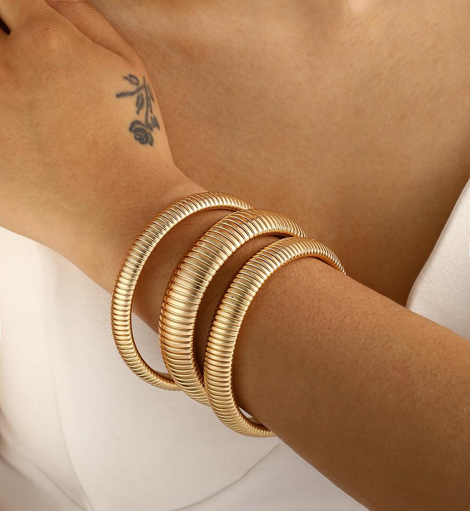 Women's 14K Gold Plated Chunky Stackable Bracelets Set (3PCS), 17KM Waterproof Non-Tarnish Gold Jewelry, Summer Accessory Gifts for Her, Gold Plated Bracelet, Stackable Bracelet,sohochic Women's 14K Gold Plated Chunky Stackable Bracelets Set (3PCS), 17KM Waterproof Non-Tarnish Gold Jewelry, Summer Accessory Gifts for Her, Gold Plated Bracelet, Stackable Bracelet,sohochic
