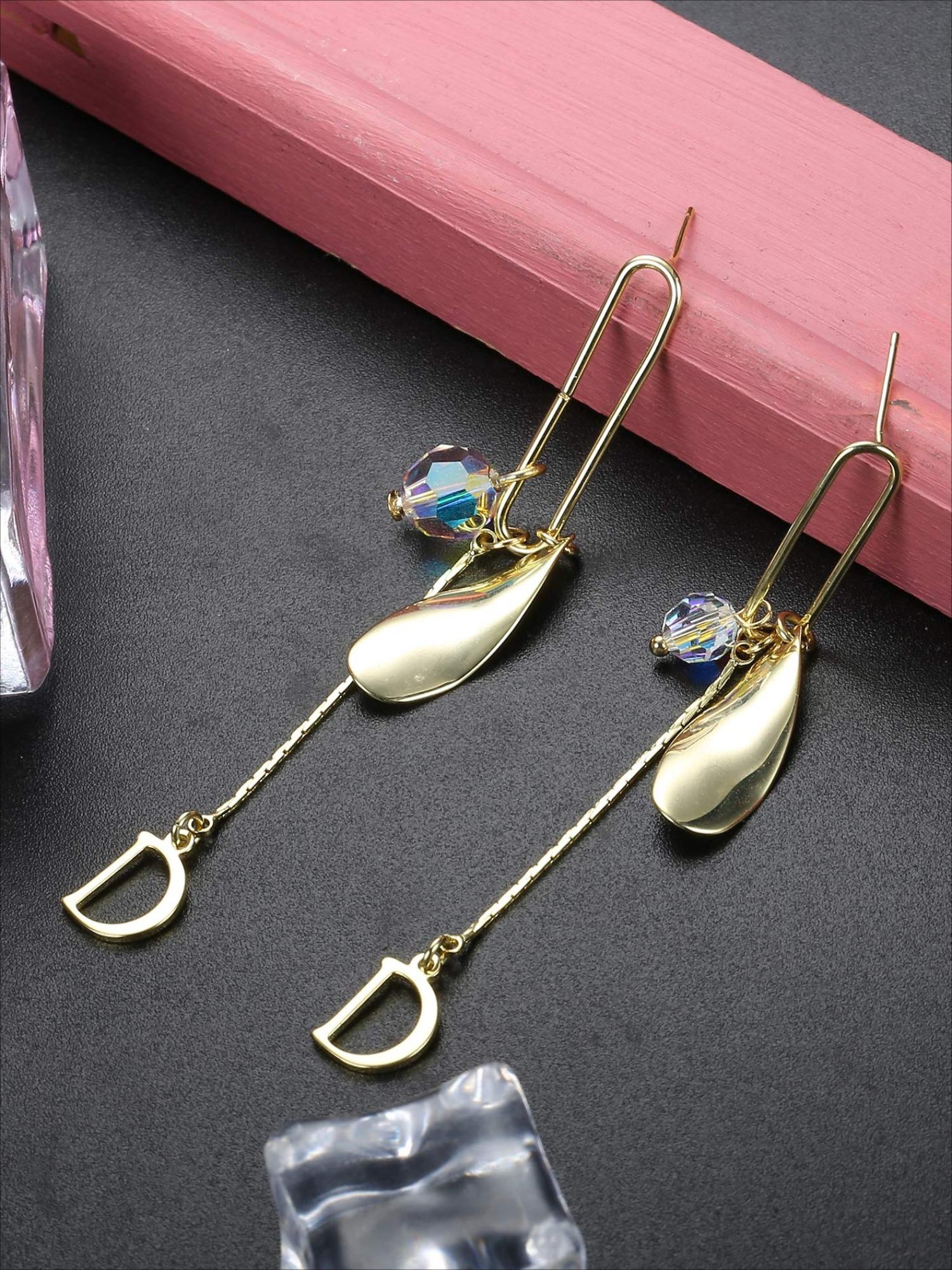1 Pair Classic Teardrop Initial D Golden Earrings with Shining Swarovski Crystals for Women Men Fashionable Unisex Accessory Glamorous Dangle Design with Exquisite Crystal Hypoallergenic Skin-safe Durable Comfortable for Extended Daily Wear