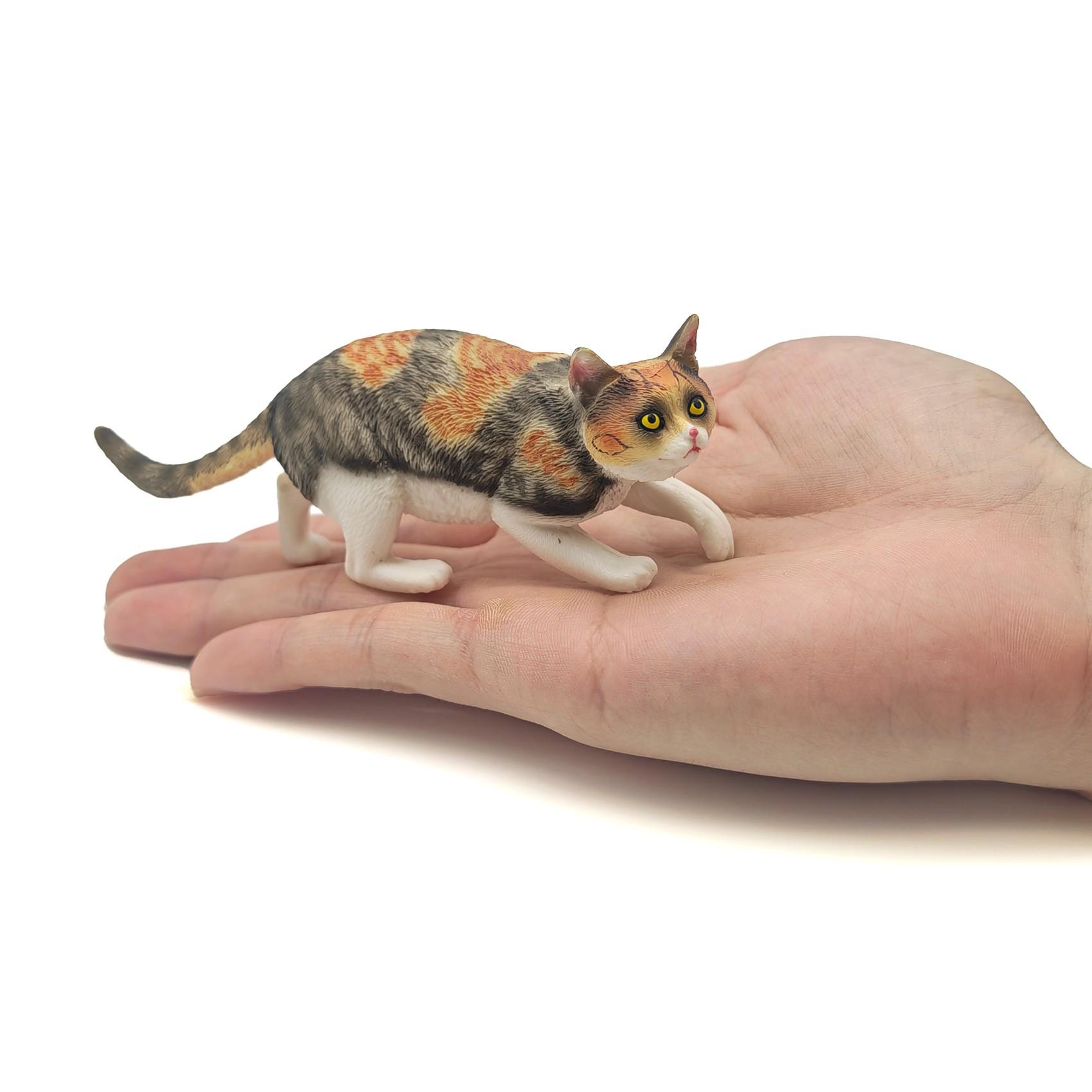 Unique Cat Figurine, Solid Plastic Wildlife Model, Perfect Home Office Desk Decoration, No Power Needed, Detailed Texture Design