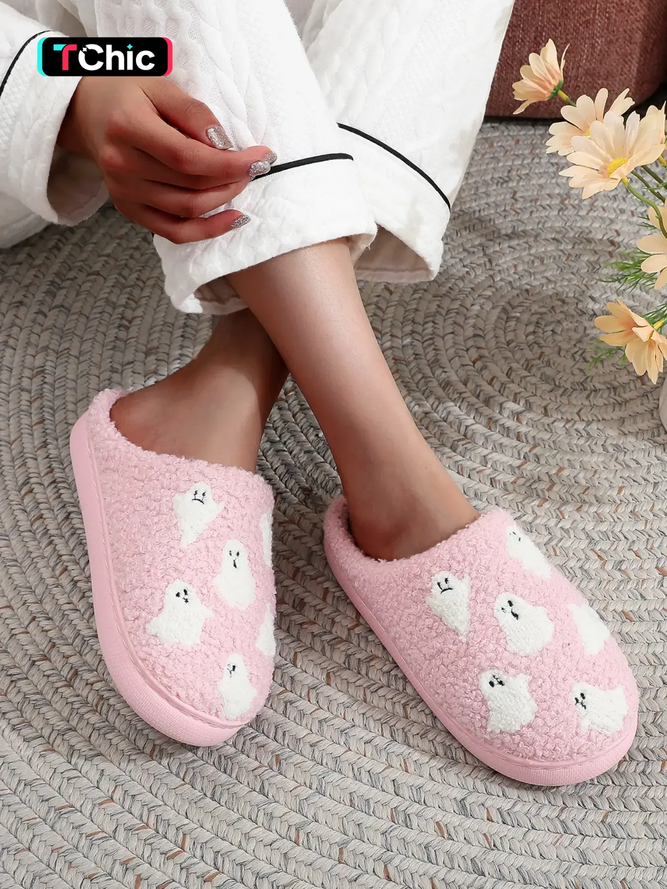 Women's Cute Cartoon Ghost Pattern Plush Slippers, Casual Soft Comfortable Home Slippers, Warm Slippers for Indoor & Outdoor Use for All Seasons
