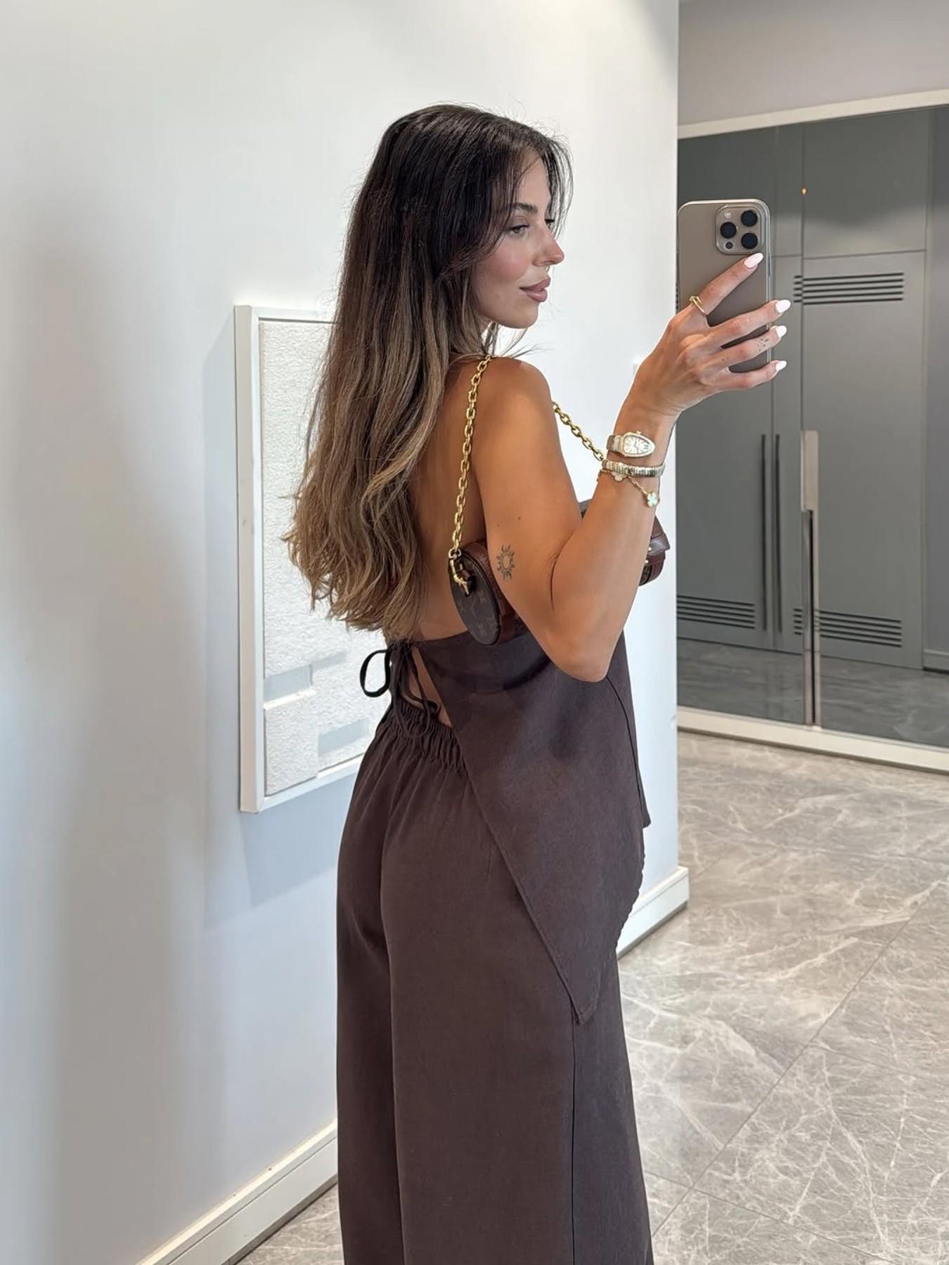 Women's Casual Vacation Style Halter Neck V Neck Backless Tie Back Sleeveless Crop Top with Wide Leg Pants Set Women's Casual Vacation Style Halter Neck V Neck Backless Tie Back Sleeveless Crop Top with Wide Leg Pants Set