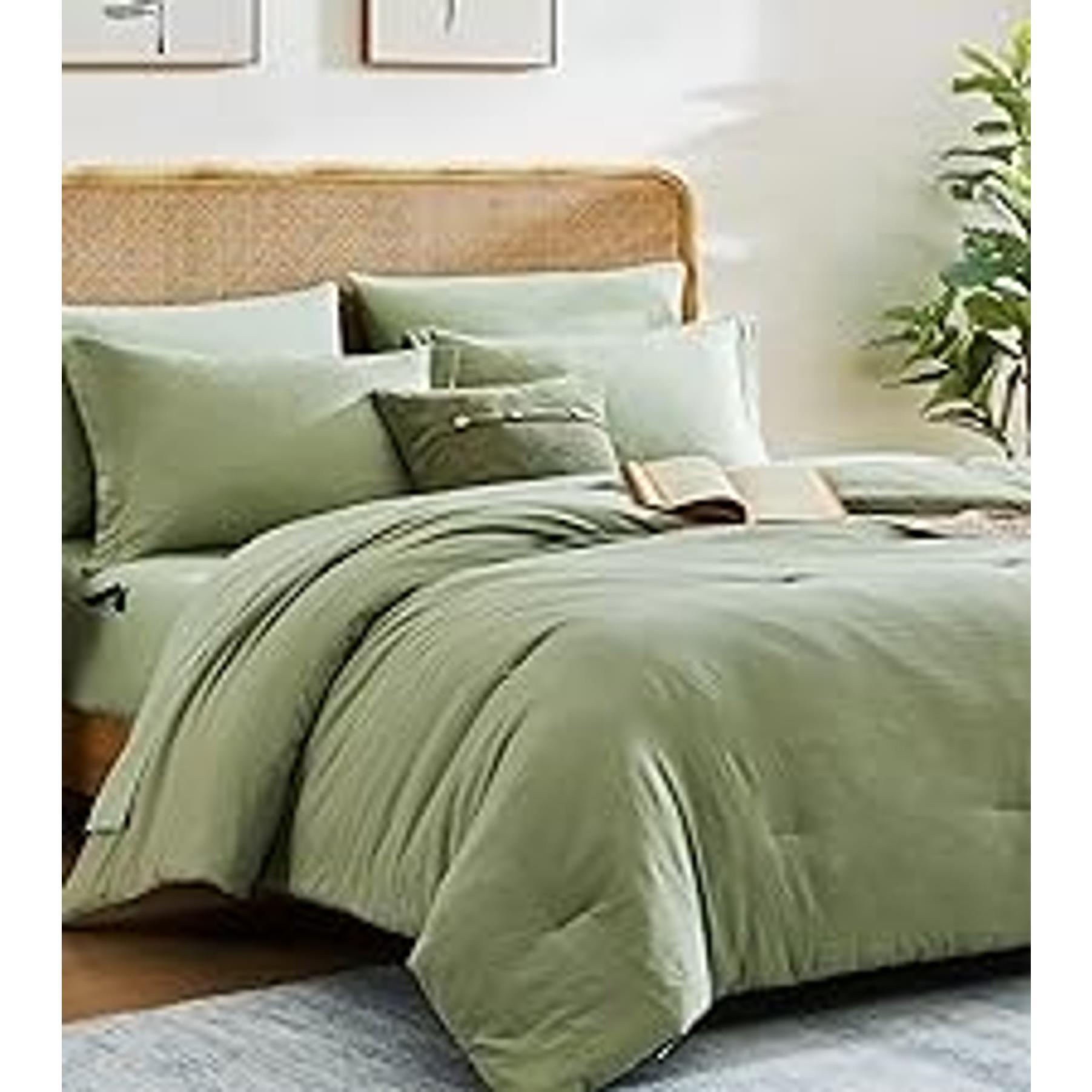 Queen Comforter Set-7 Pieces Soft Prewashed Bed in a Bag Queen Bedding Sets | All Season Comforter with Sheets, Pillow Shams & Pillowcases, Sage Green