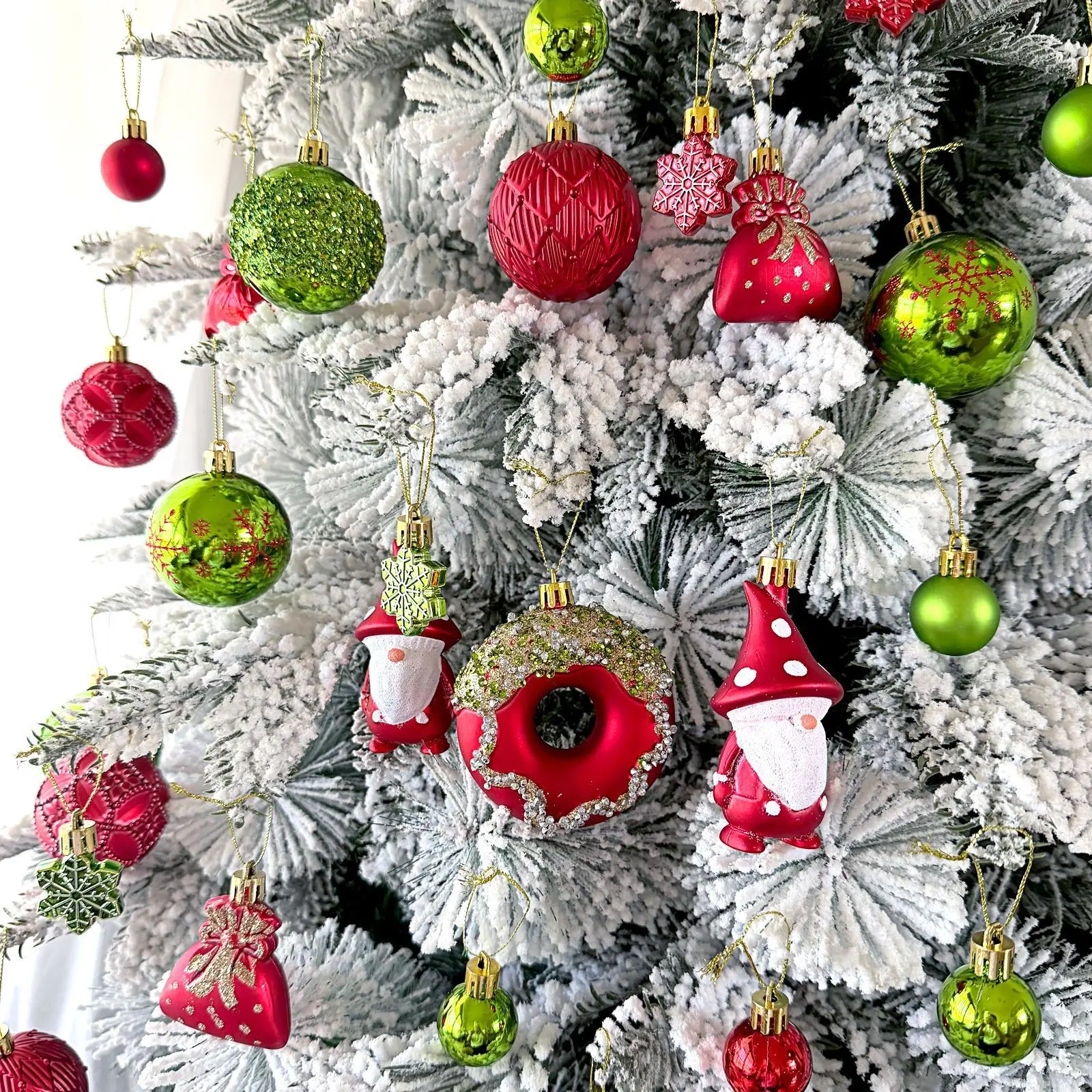 Christmas Decoration Balls, Unique Elf Donut Plastic Ornaments, 60-Piece Set, Window Display, Christmas Tree Decorations