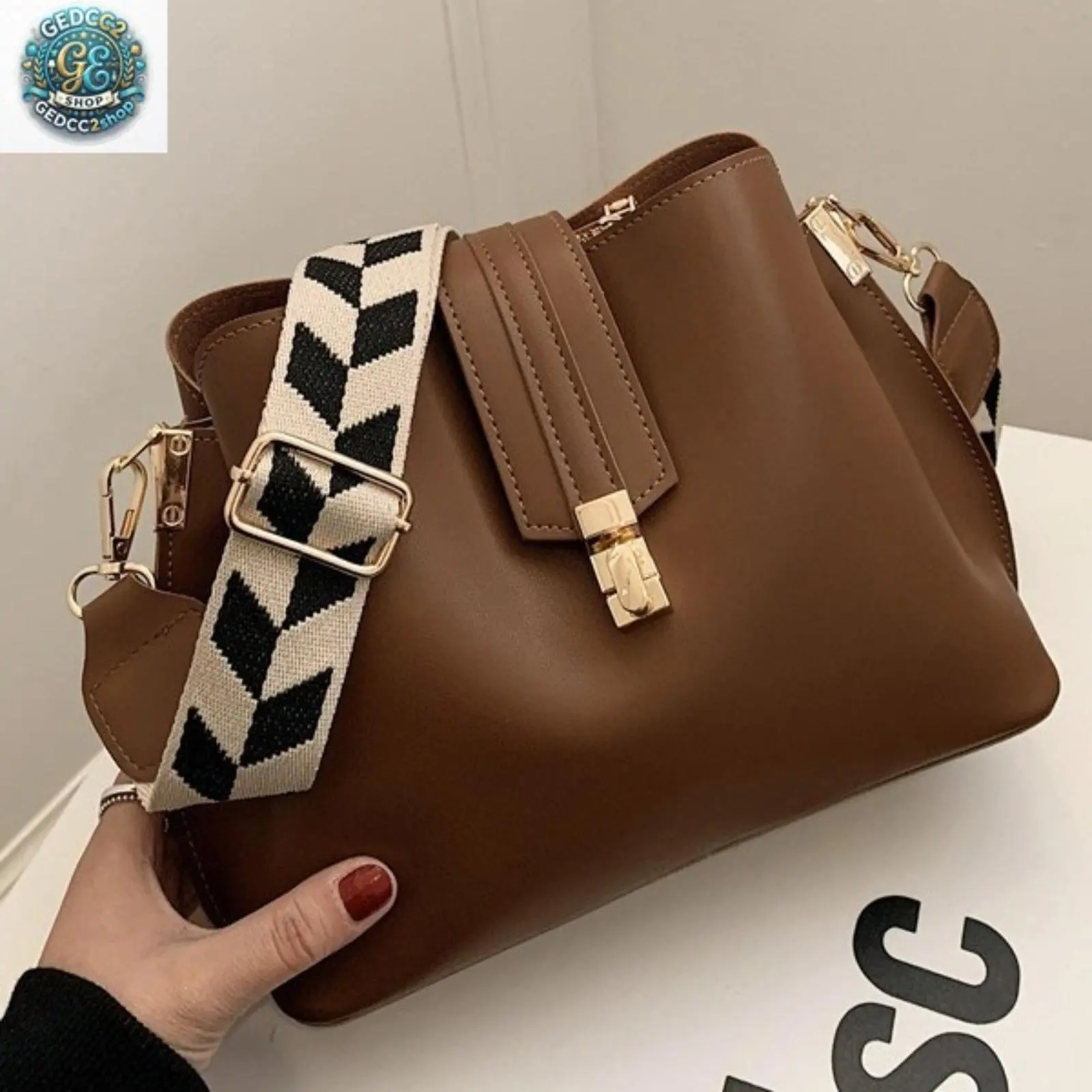 Women’s Large Capacity Bucket Bag, Vintage Shoulder Purse with Crossbody Strap, Stylish Everyday Handbag for Work, Shopping & Travel