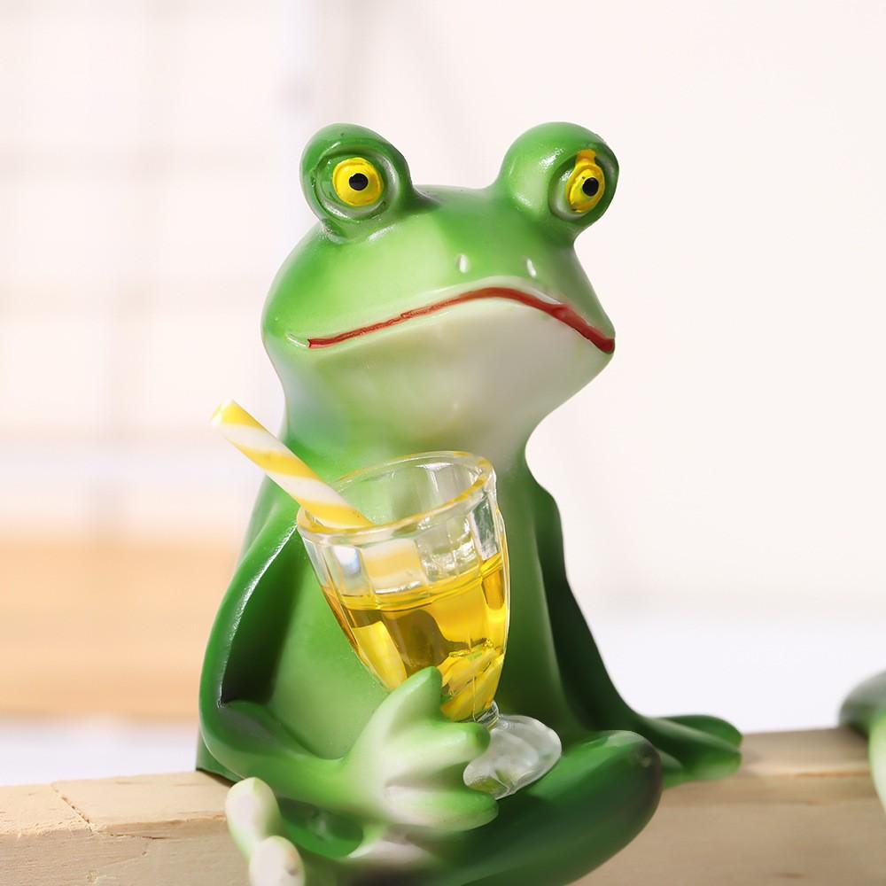 Drinking Frog Figurine Office Desktop Garden Pot Landscape Decorative Ornament, Unique Desk Decoration, Cute Animal Statue, Garden Gnome Statue