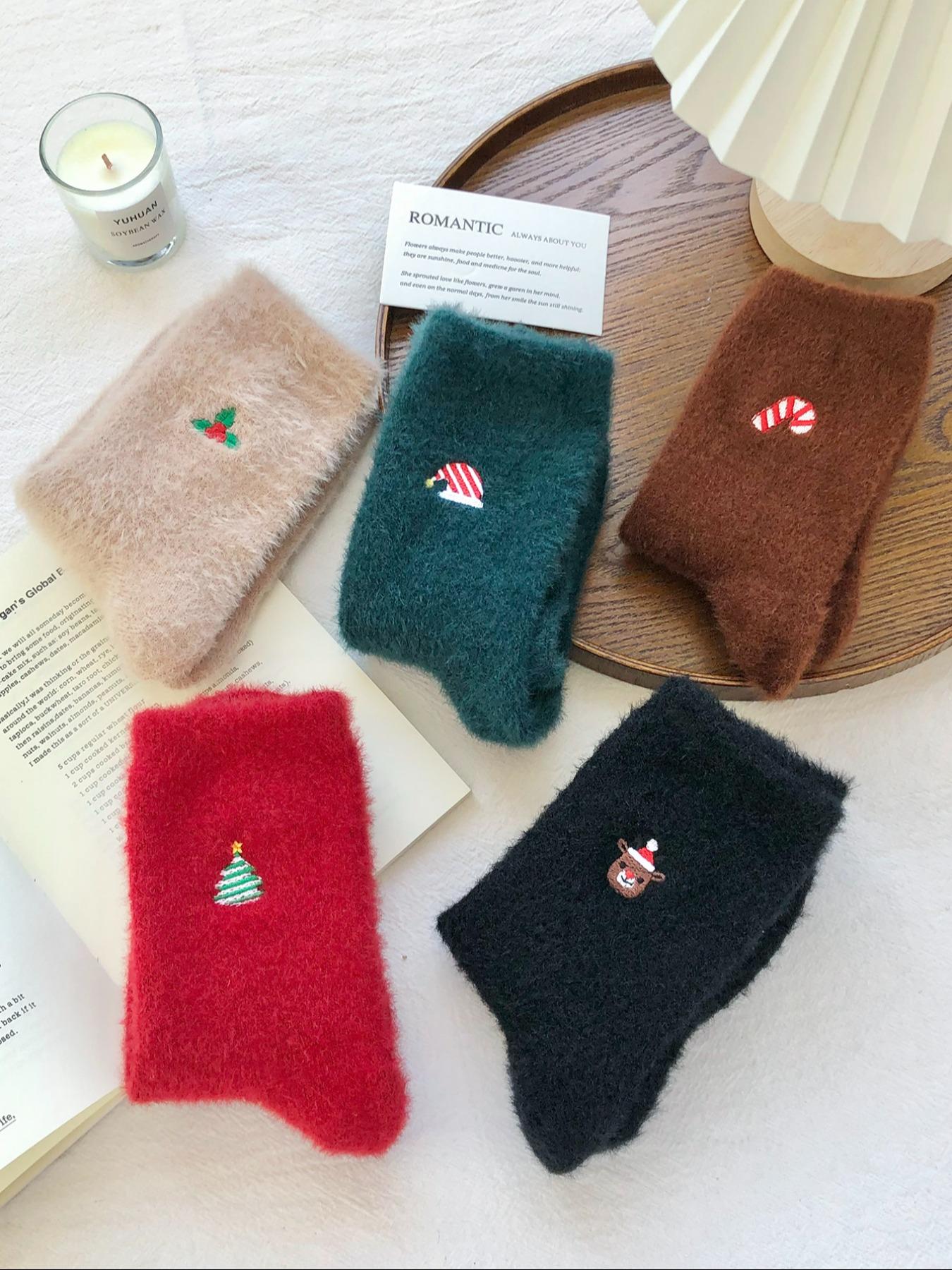 5 Pairs Sock Set Retro Solid Color Plush Middle Socks Christmas Embroidered Warm Socks Suitable for Daily Casual Wear