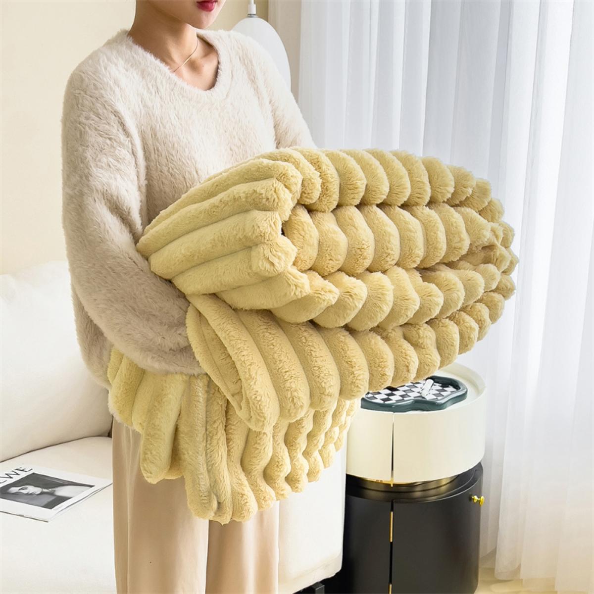 Faux Rabbit Fur Soft Fleece Blanket, Thick Warm Blanket, Soft Fluffy Blanket, Warm Bedroom Blanket, Warm & Cozy Throw Blanket, Versatile All-Season Gift for Home, Office & Travel, Available in Twin/Full/Queen/King Sizes