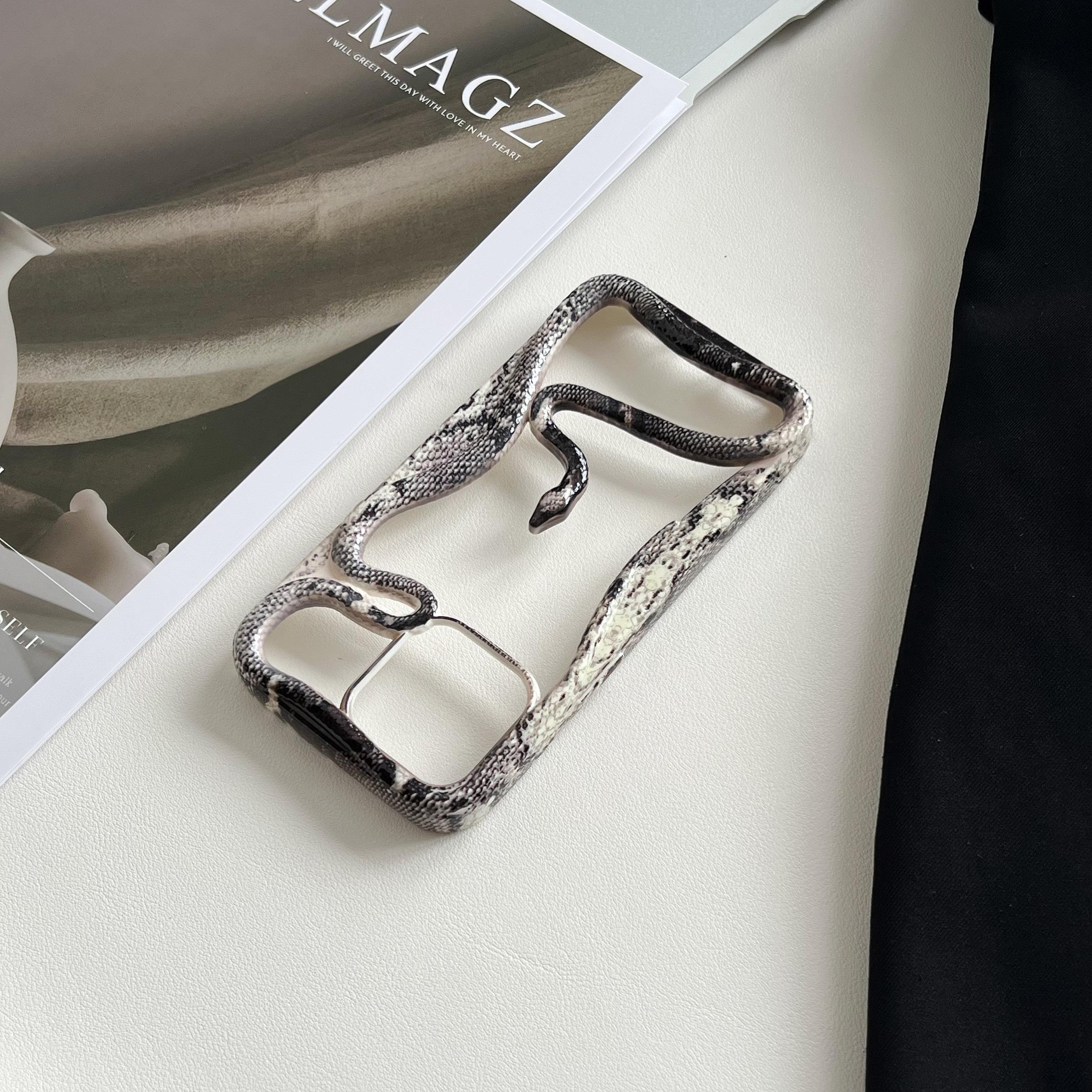 3D Snake Skin Pattern Phone Case, Creative Snake Design Phone Protective Cover, Phone Accessories Compatible with iPhone 15 14 13 12 11 Pro Max, Casing