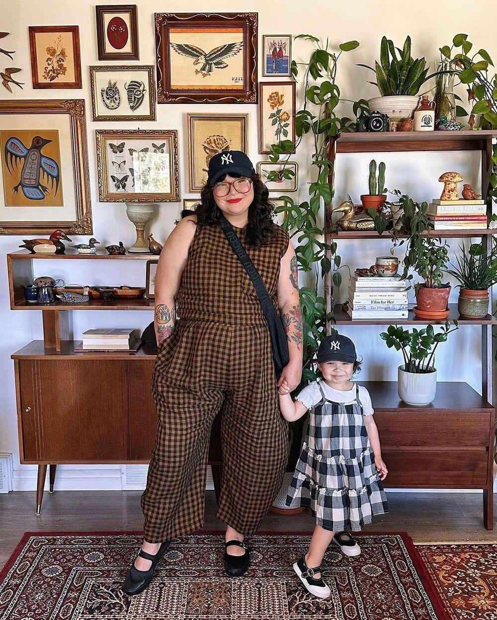 Summer New Women's 2 Piece Set Suits Womenswear Plaid Oversized Sleeveless Crop Top Loose Fit Pocket Nine-Tenths Pants, Beach Vacation Casual Daily Wear Clothes Matching Set Outfit Summer Matching Sets #GLOBAL PICKS