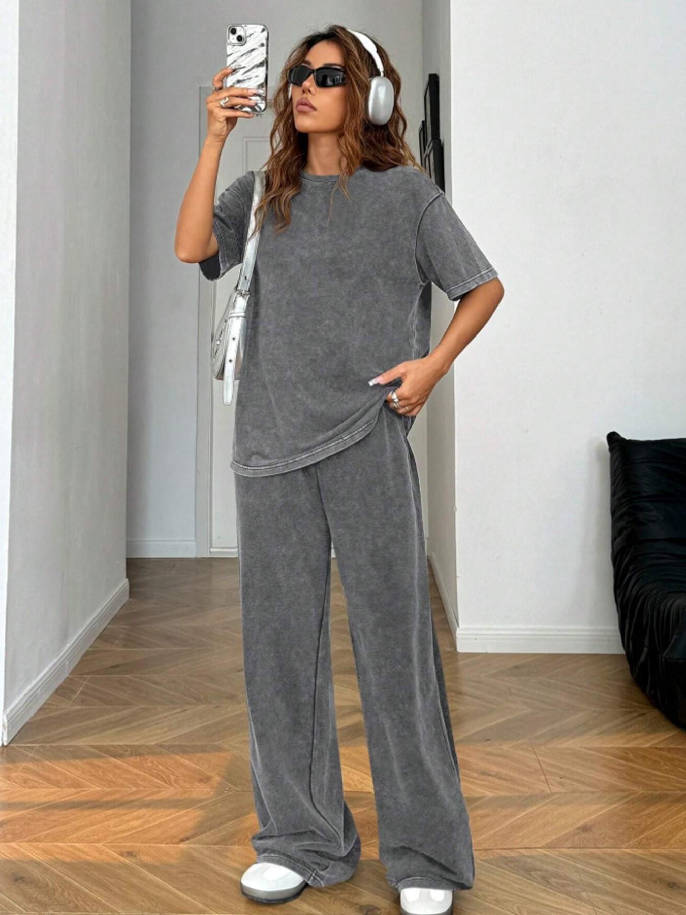 Women's Casual Everyday Acid-Wash Vintage Street-Style Soft Cotton Two-Piece Set, Loose-Fit Round-Neck Short-Sleeve T-Shirt and Wide-Leg Pants