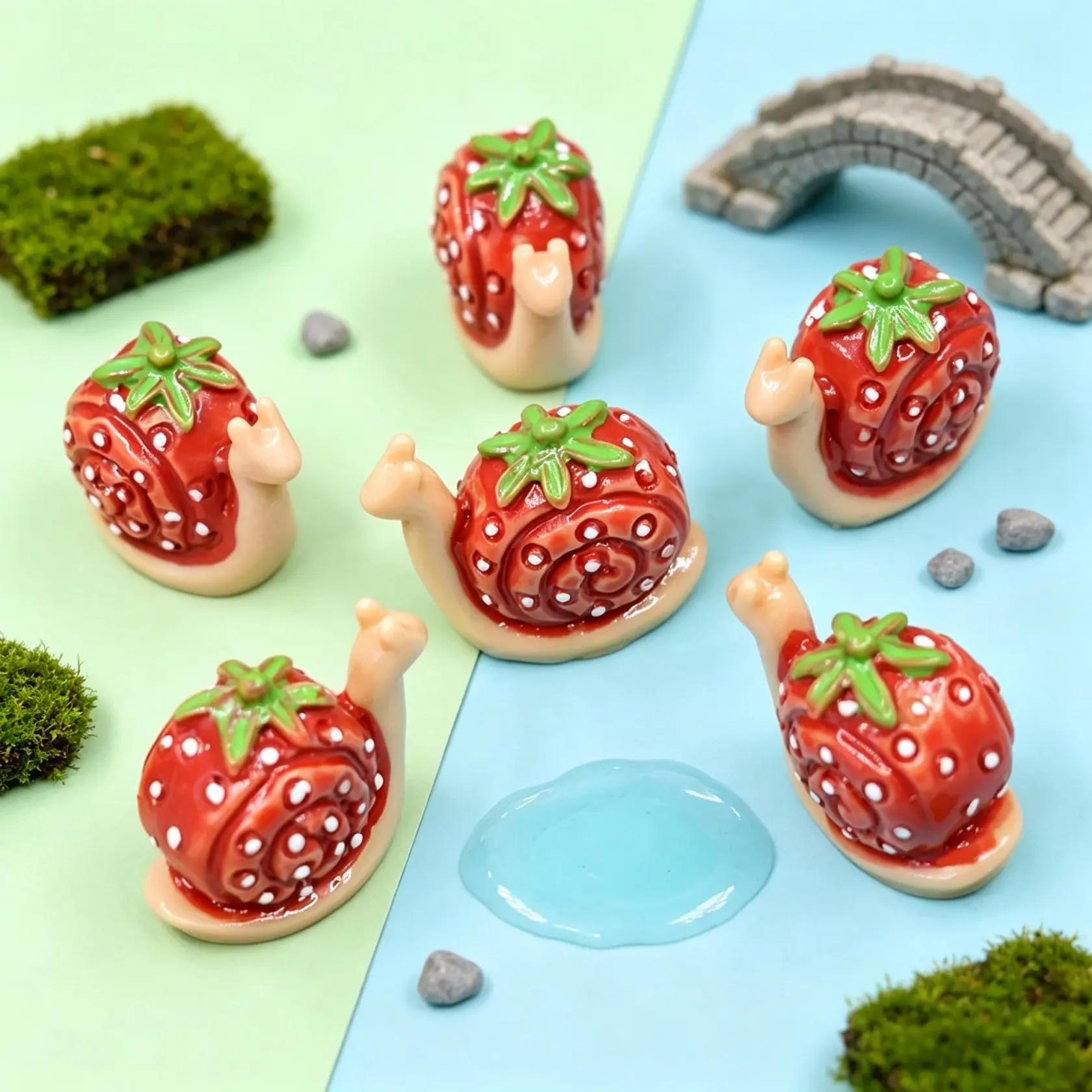 10 Strawberry Snail Figurines, Cute Resin Decor, Garden & Eco Box, Mushroom House Decoration, Halloween Thanksgiving Christmas Gift Set, Collectible Miniatures