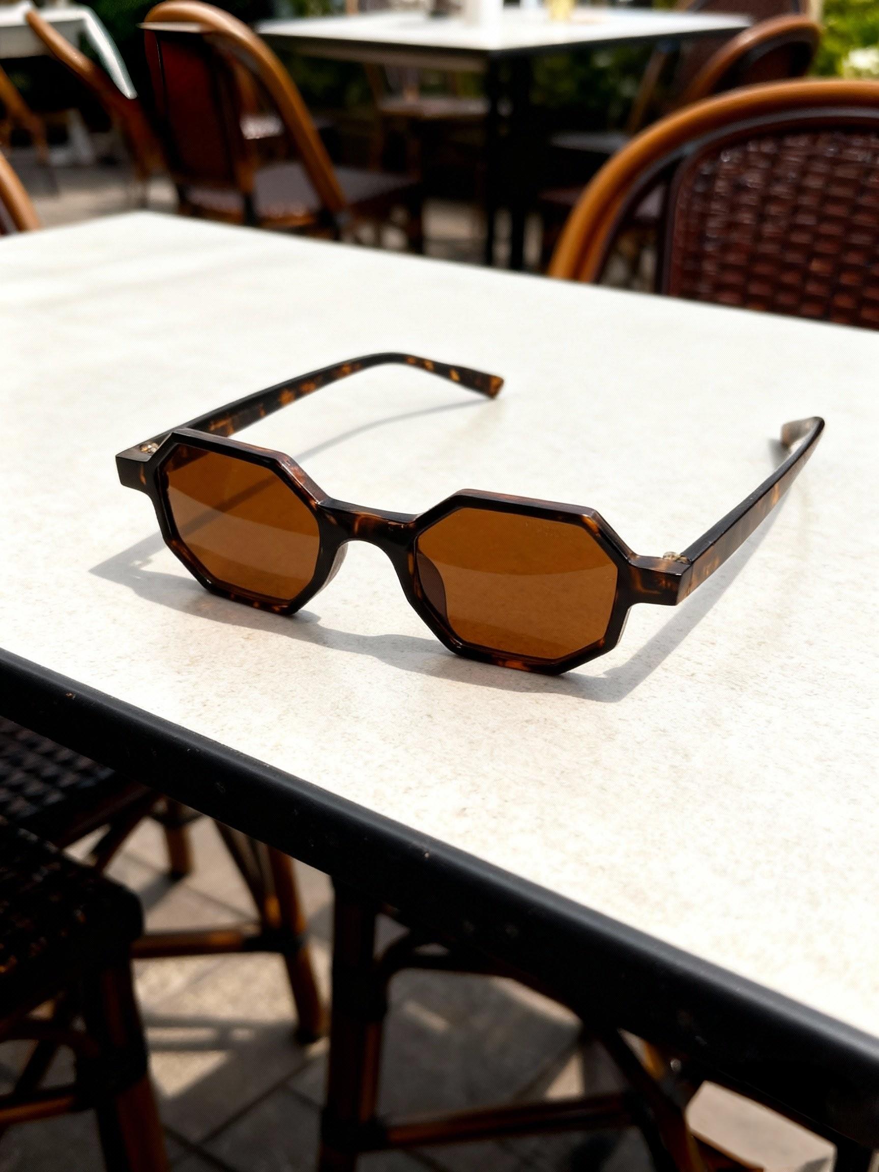 Unisex Uv400 Protection Sunglasses, Anti-Glare Lenses for Outdoor Travel, Street Style, Beach Parties, Cycling, Music Festivals