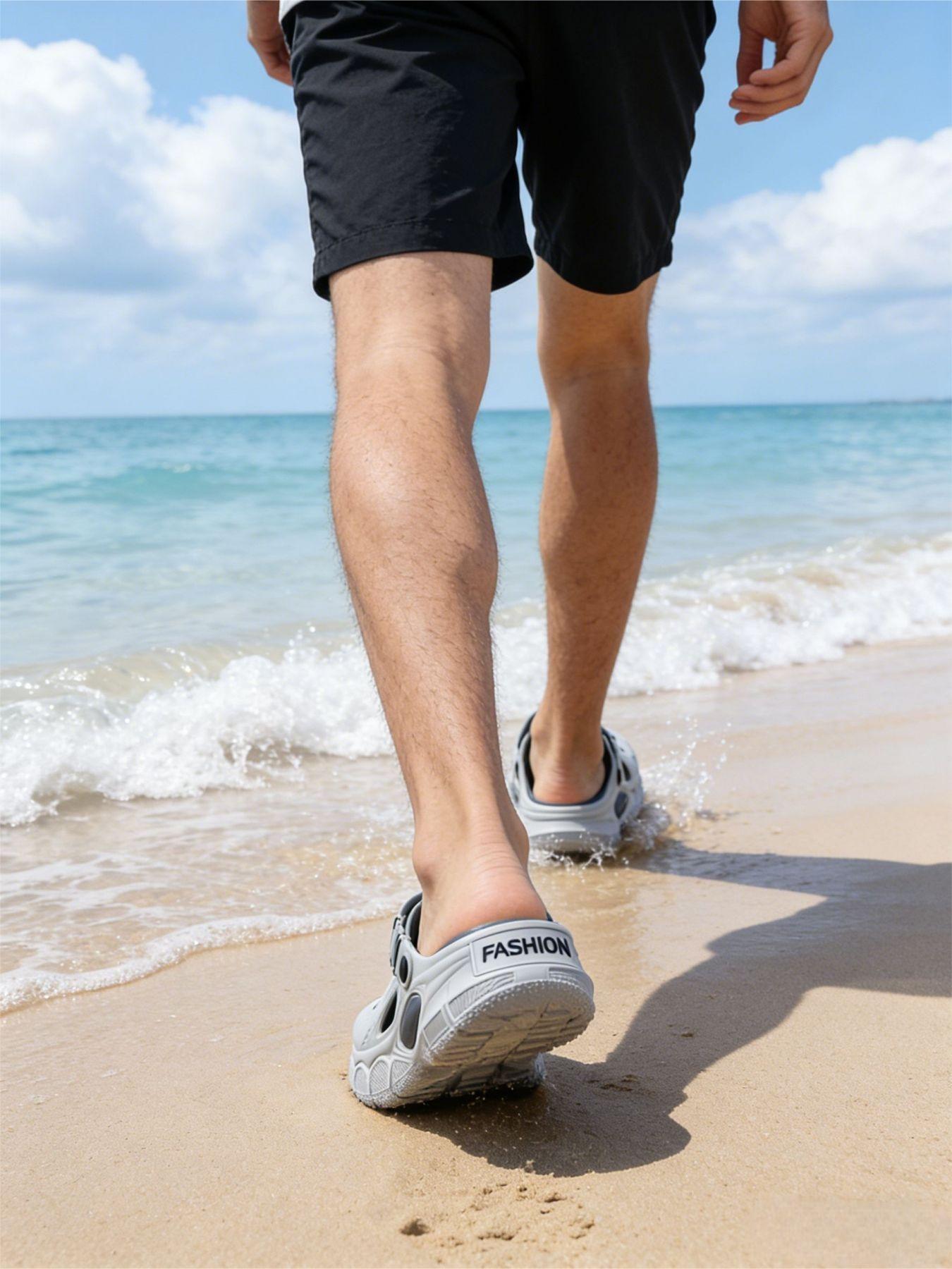 Trendy men's two-tone hole shoes with non-slip soles, quick-drying beach hole shoes, essential for summer seaside vacations and water activities