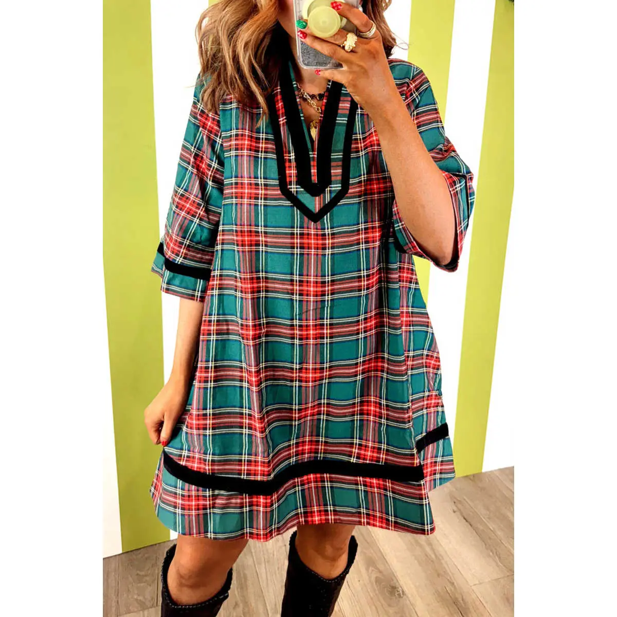 Women's Casual Green Plaid Poly-Cotton Short Shift Dress - Half Sleeves, Velvet Trim, Functional Pockets