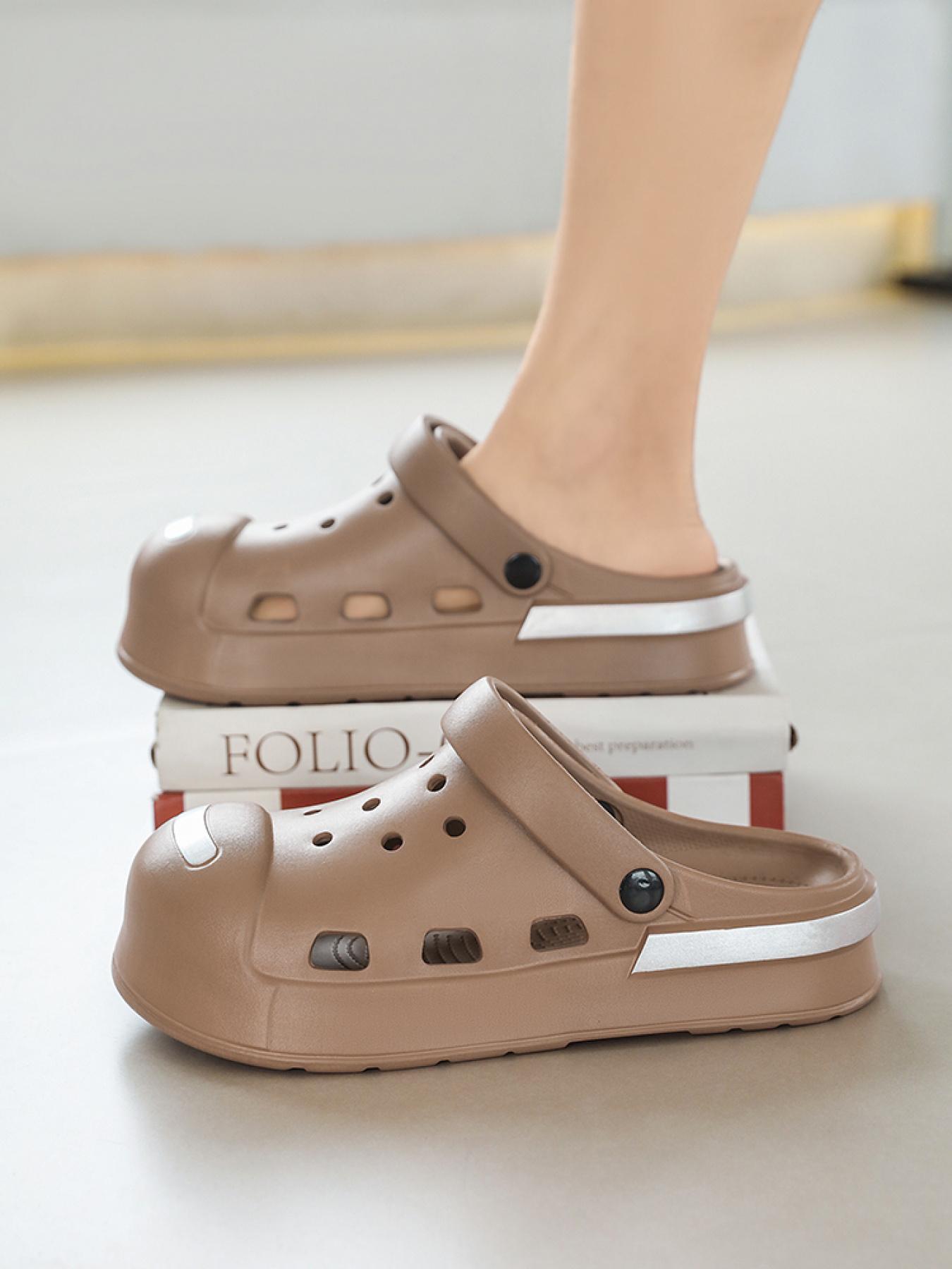 Unisex Brown Thick-Soled Clogs: Dual-Wear Toe-Cap, Summer Outdoor Beach Slides