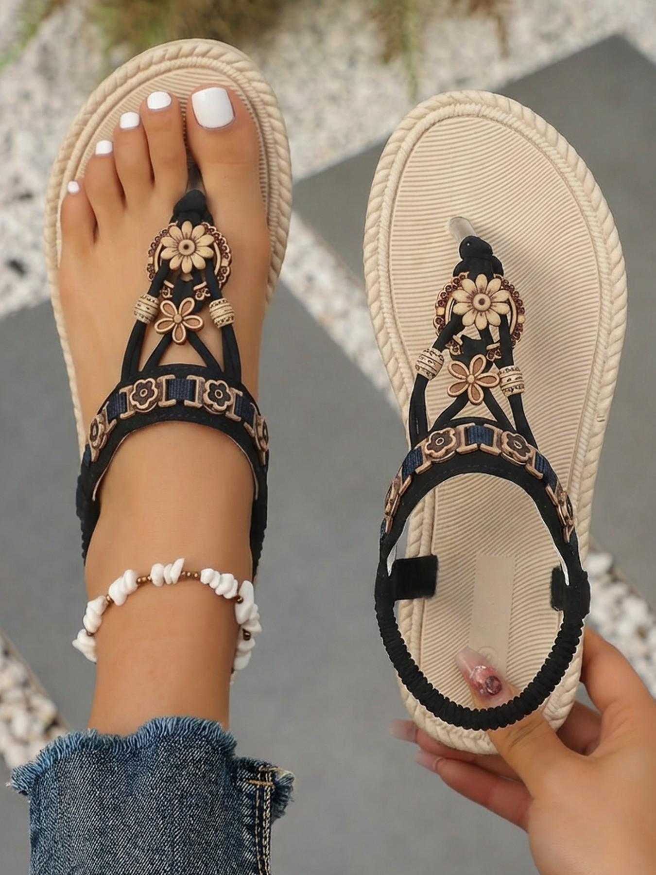 Women's Summer Sandals, Bohemian Retro Rhinestone Beach Flat Flip Flops, New 2026 Model, Outdoor Wear, Comfortable and Stylish