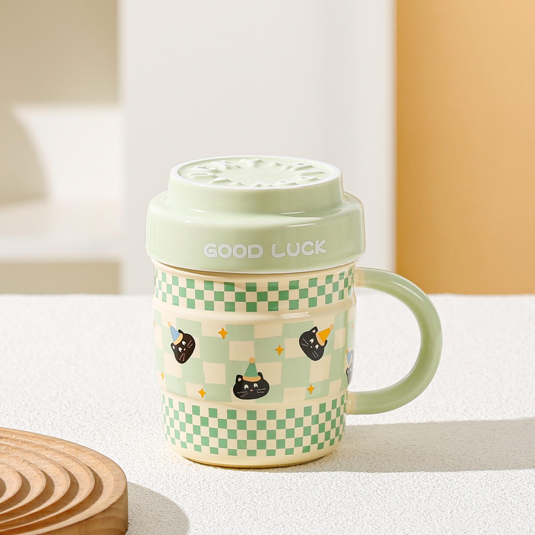 Cute Cat Mug with Lid, Funny Mug, Large Capacity Ceramic Coffee Cup, Ideal for Home & Office Use, Stylish Drinkware for Cats Lovers